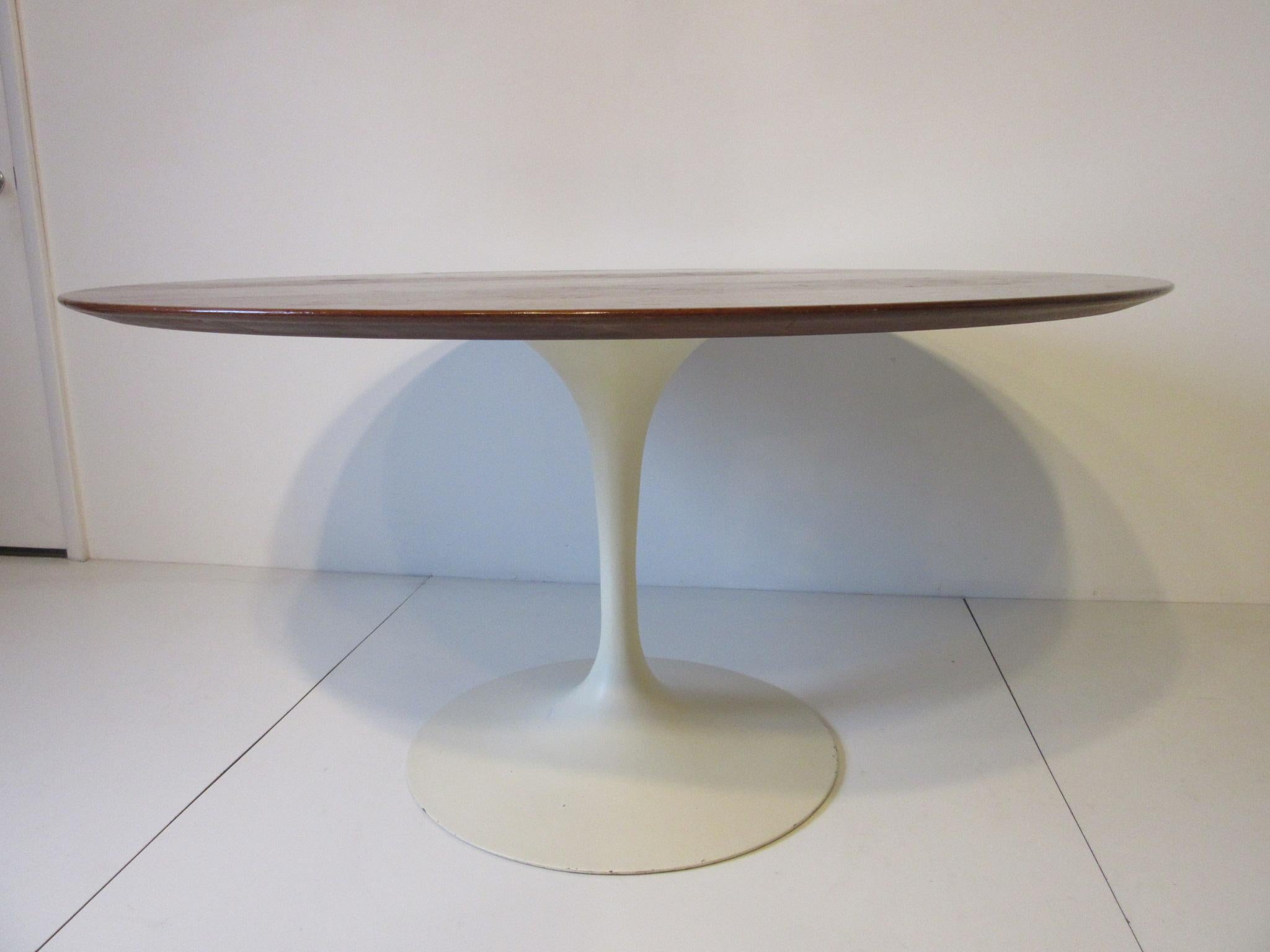 Mid-Century Modern Eero Saarinen Walnut Tulip Dining Table for Knoll