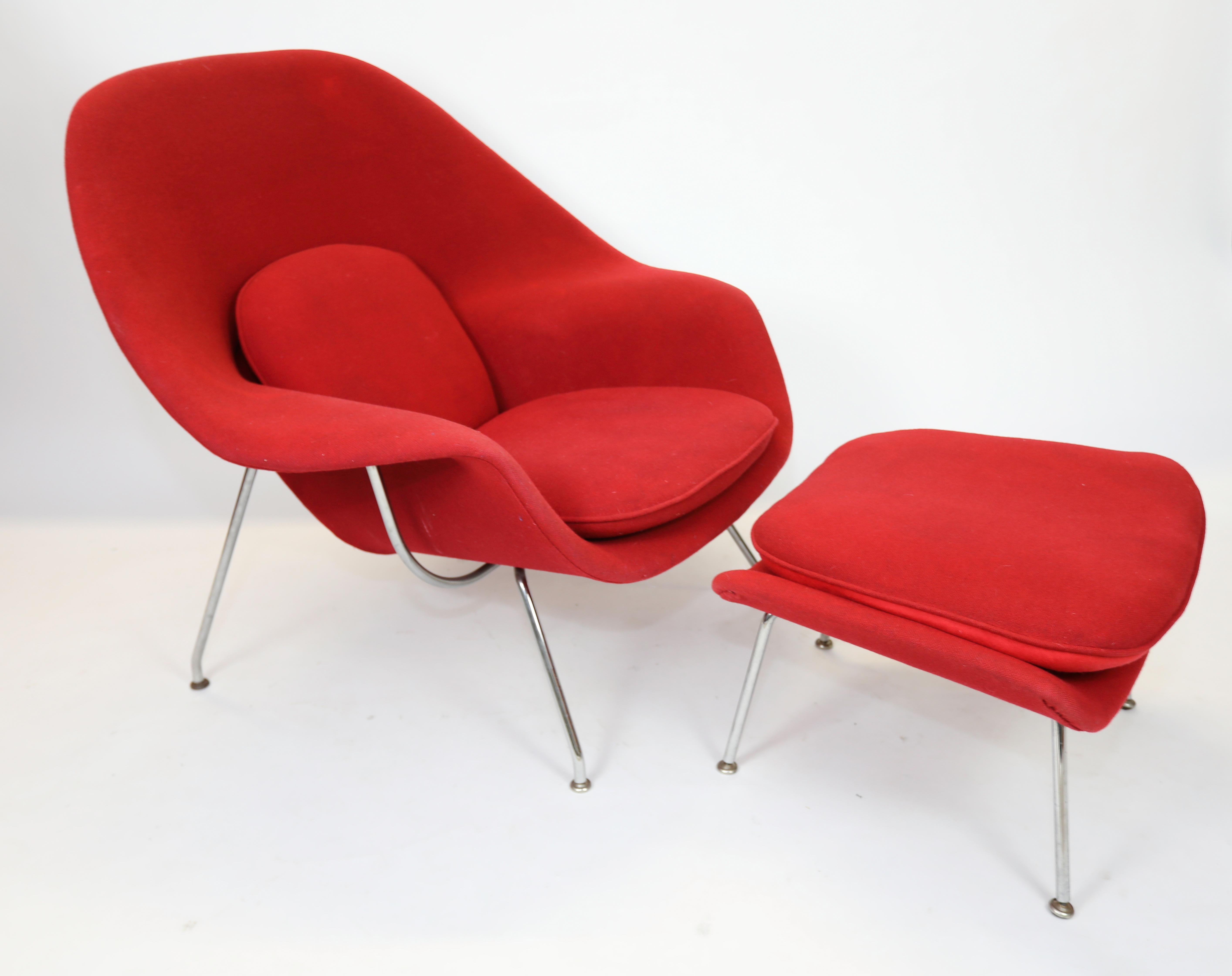 North American Eero Saarinen Womb Chair And Ottoman For Sale