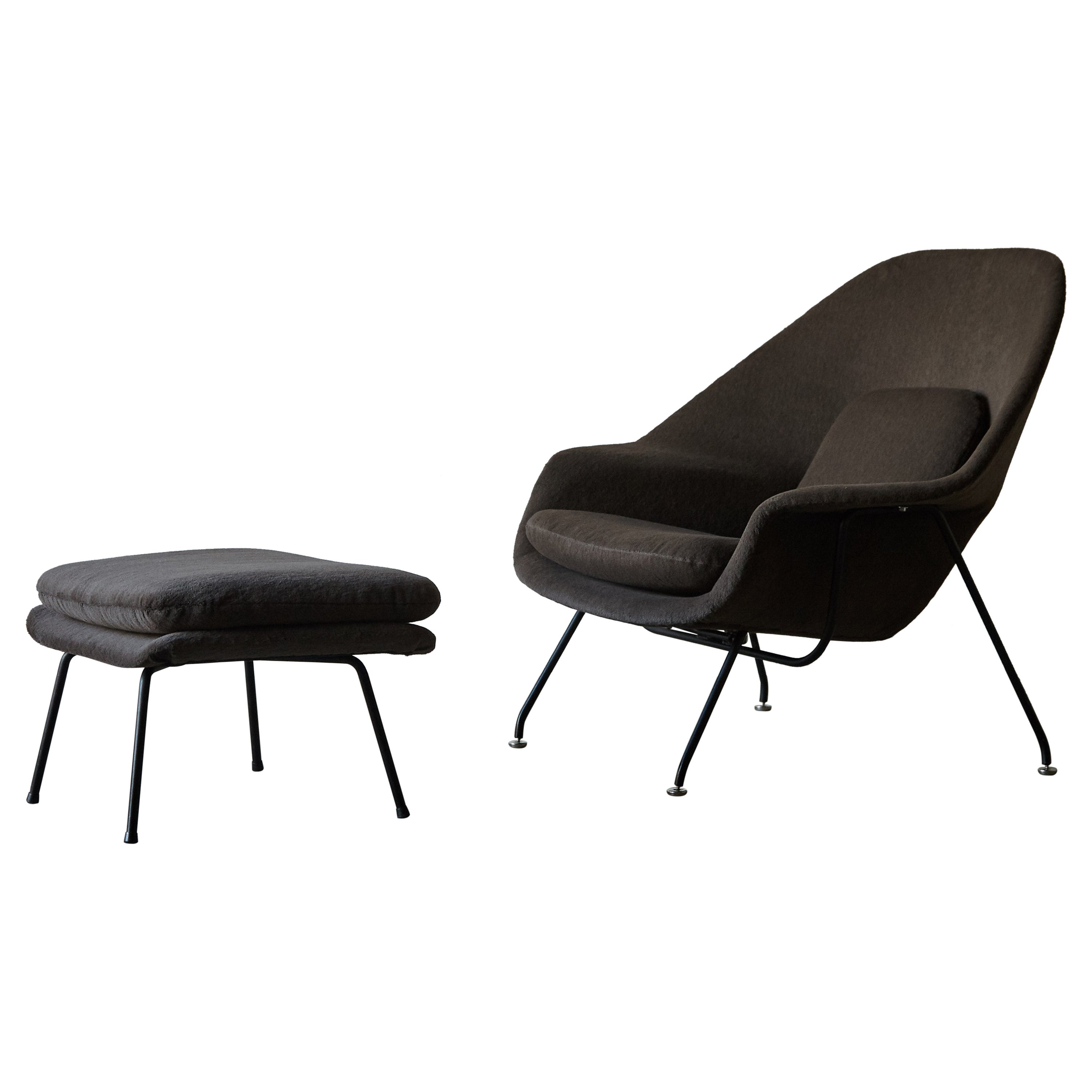 Eero Saarinen Womb Chair and Ottoman, Knoll, USA, 1950s
