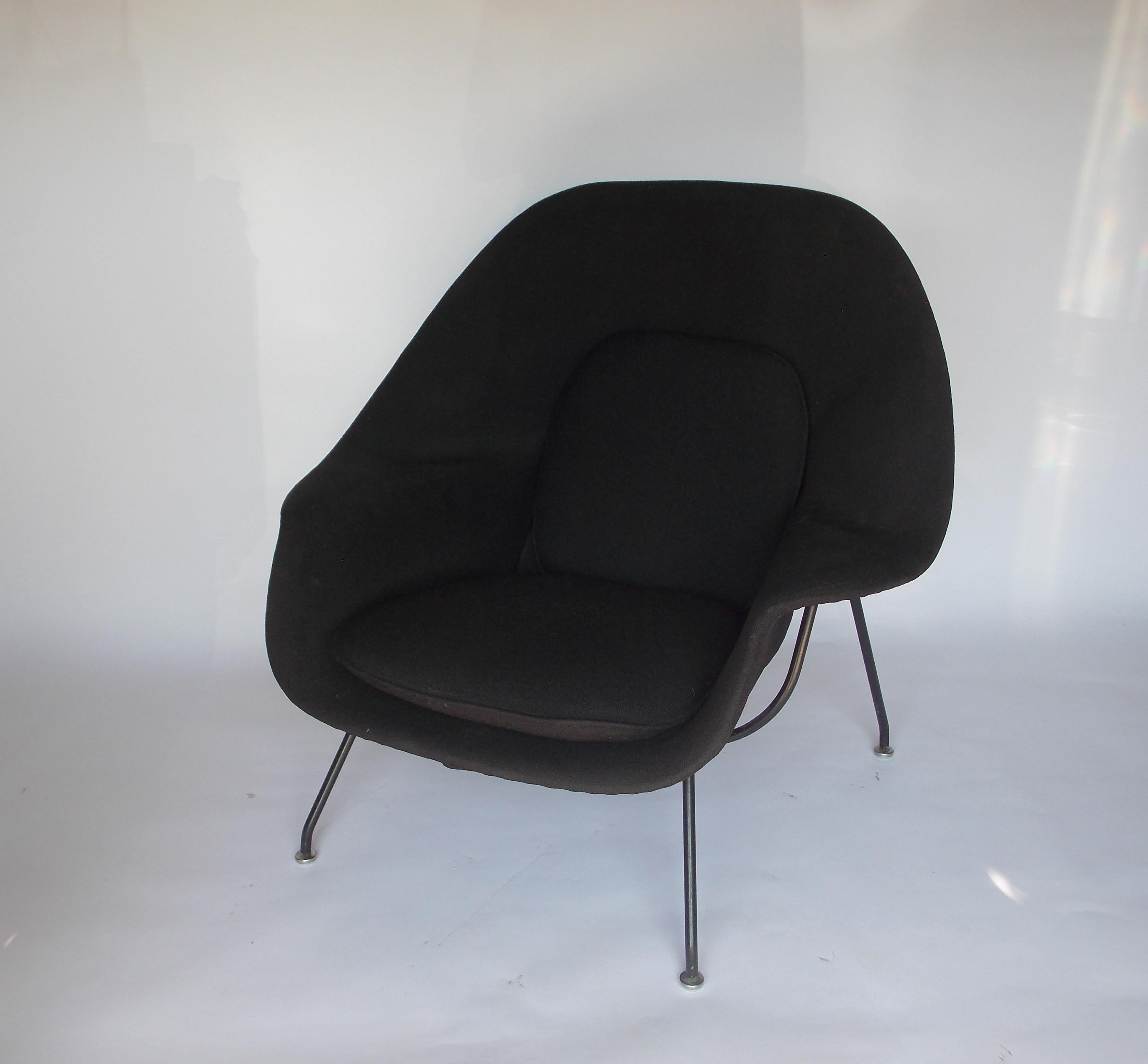 American Eero Saarinen Womb Chair