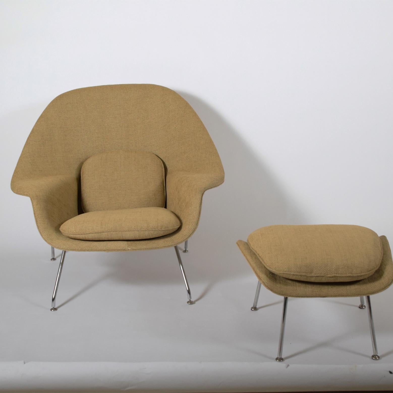American Eero Saarinen Womb Chair + Ottoman for Knoll