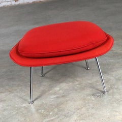 Eero Saarinen Womb Ottoman in Red