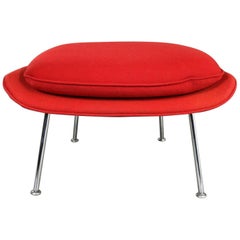 Eero Saarinen Womb Ottoman in Red