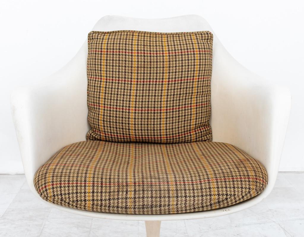 20th Century Eero Saarinen x Knoll Model 150 Tulip Armchairs, 4