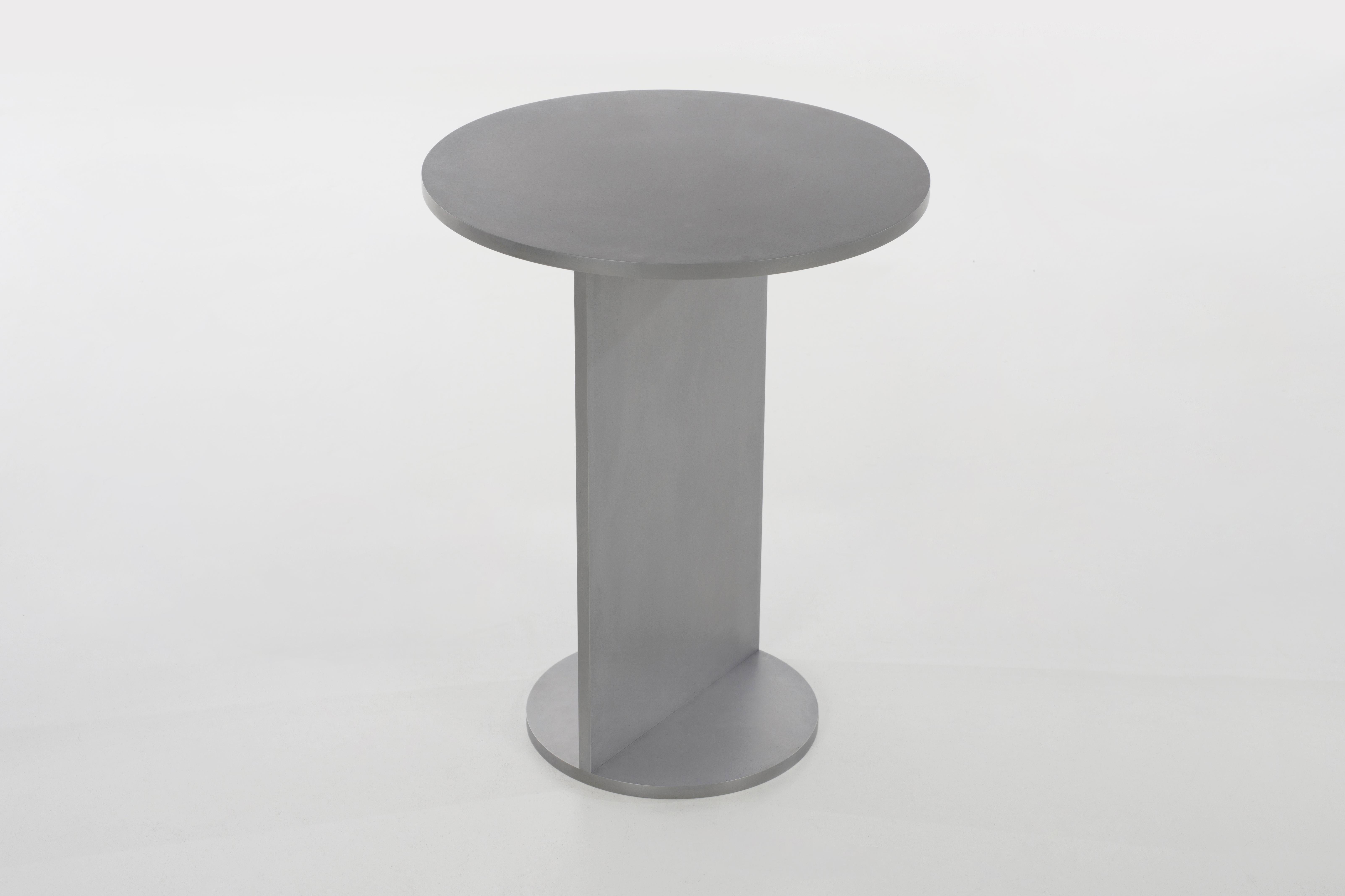 American Eero Table in Wax-Polished Aluminum Plate by Jonathan Nesci For Sale