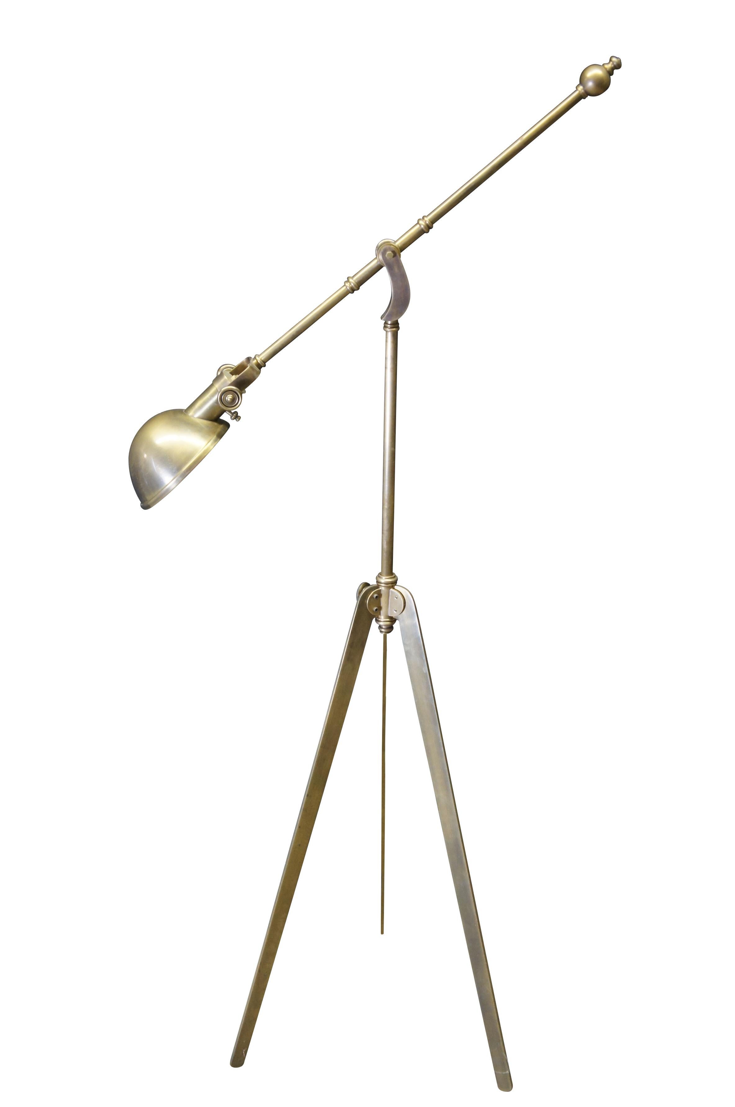 Visual Comfort and Co's premier brand, under the design direction of Earle F. (Sandy) Chapman. Traditional silhouettes adapt to today's proportions and performance for gracious versatility.  This beautiful light has two way switch and adjustable