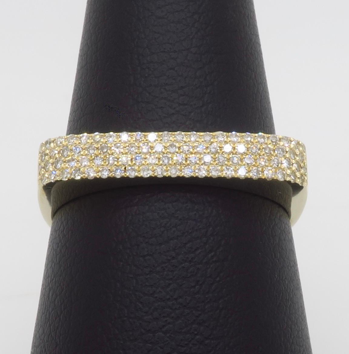 EF Collection'S Micro Pavé Diamantring aus 14k Gelbgold im Angebot 3