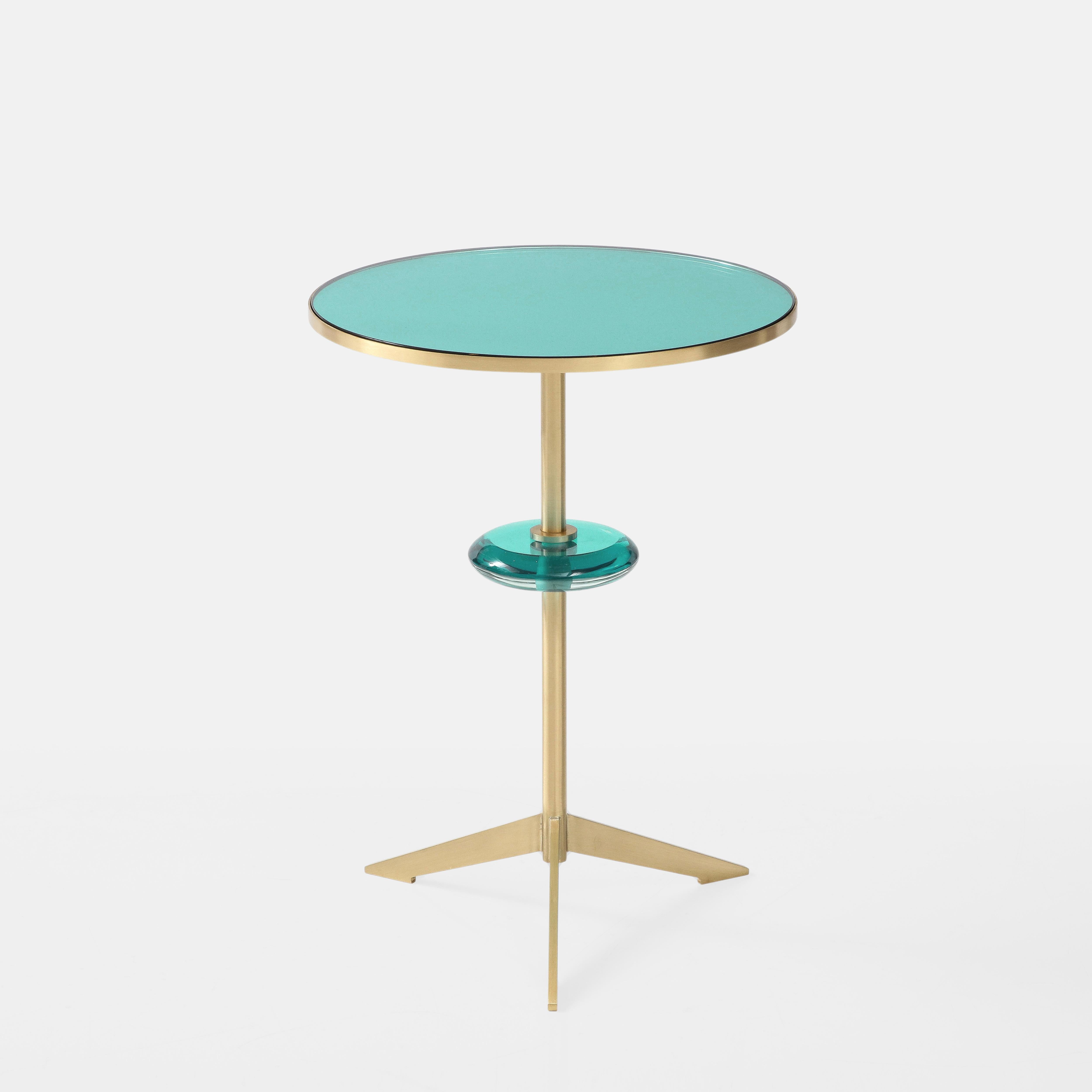 Brushed Effetto Vetro Contemporary Custom Pair of Tripod Side Tables in Glass and Brass For Sale