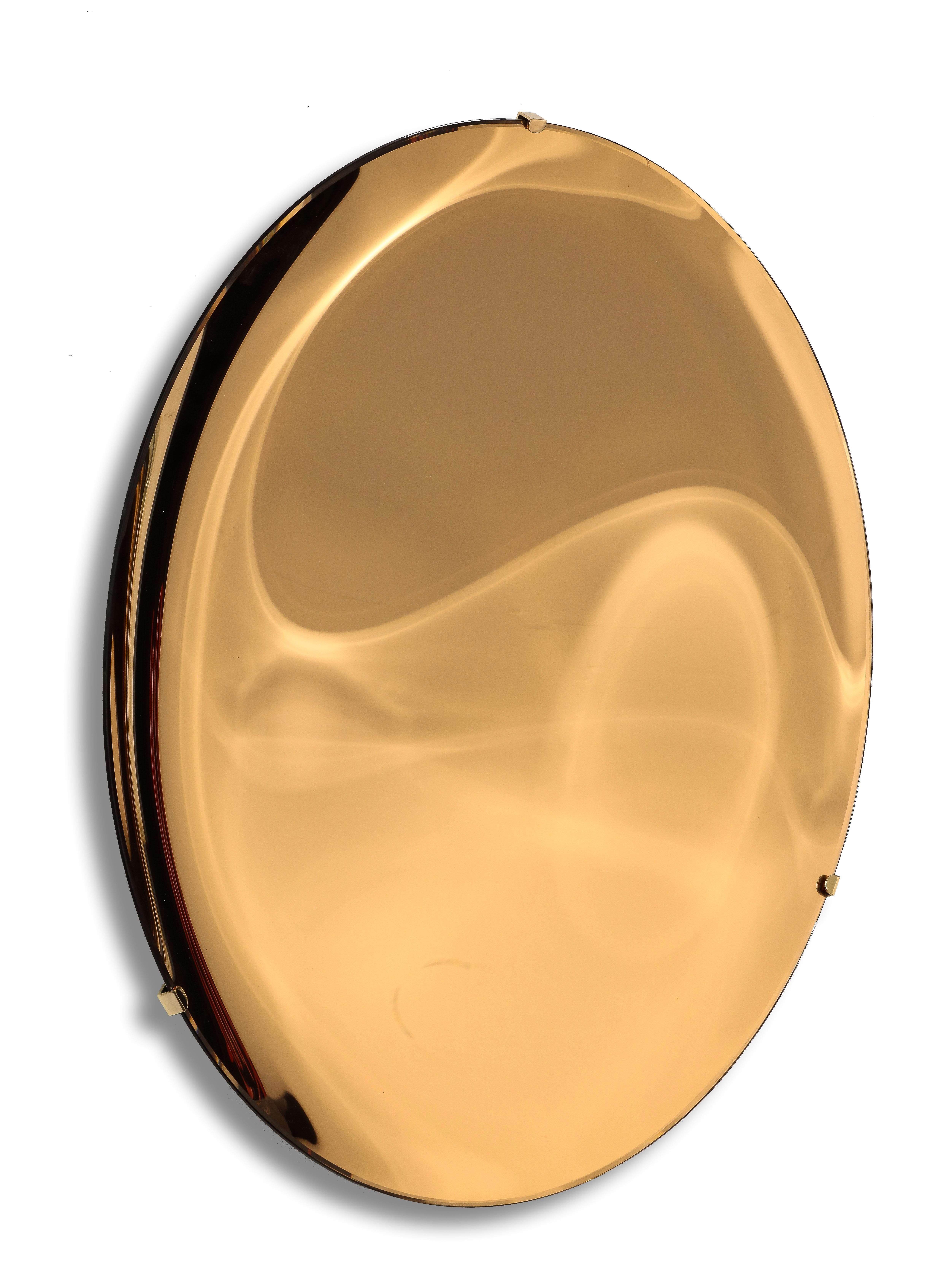 italien Effetto Vetro Contemporary Custom Sculptural Round Concave Mirror in Amber (miroir rond concave contemporain sur mesure)  en vente
