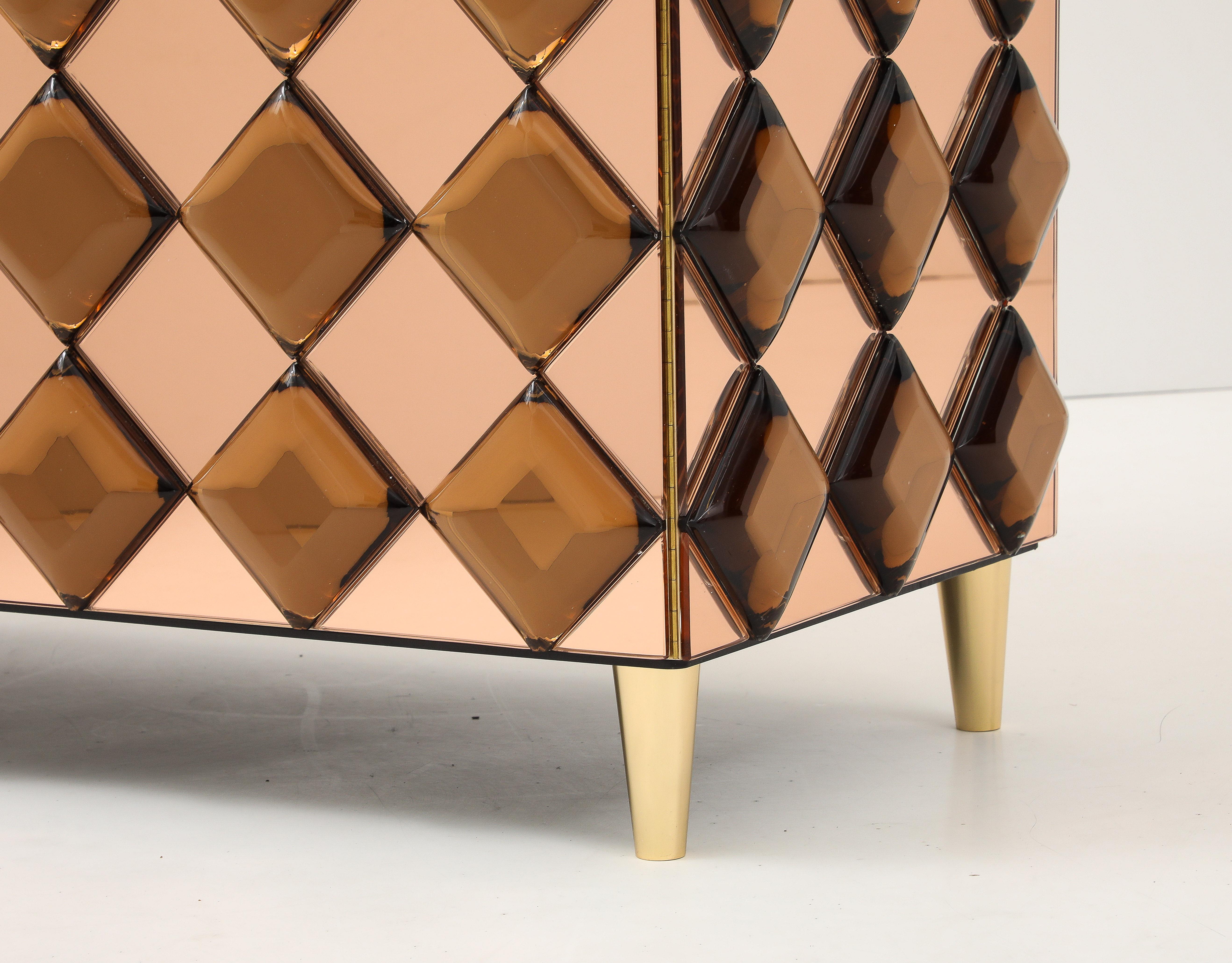 Effetto Vetro Contemporary Custom Two-Door Cabinet in Glass and Brass For Sale 8