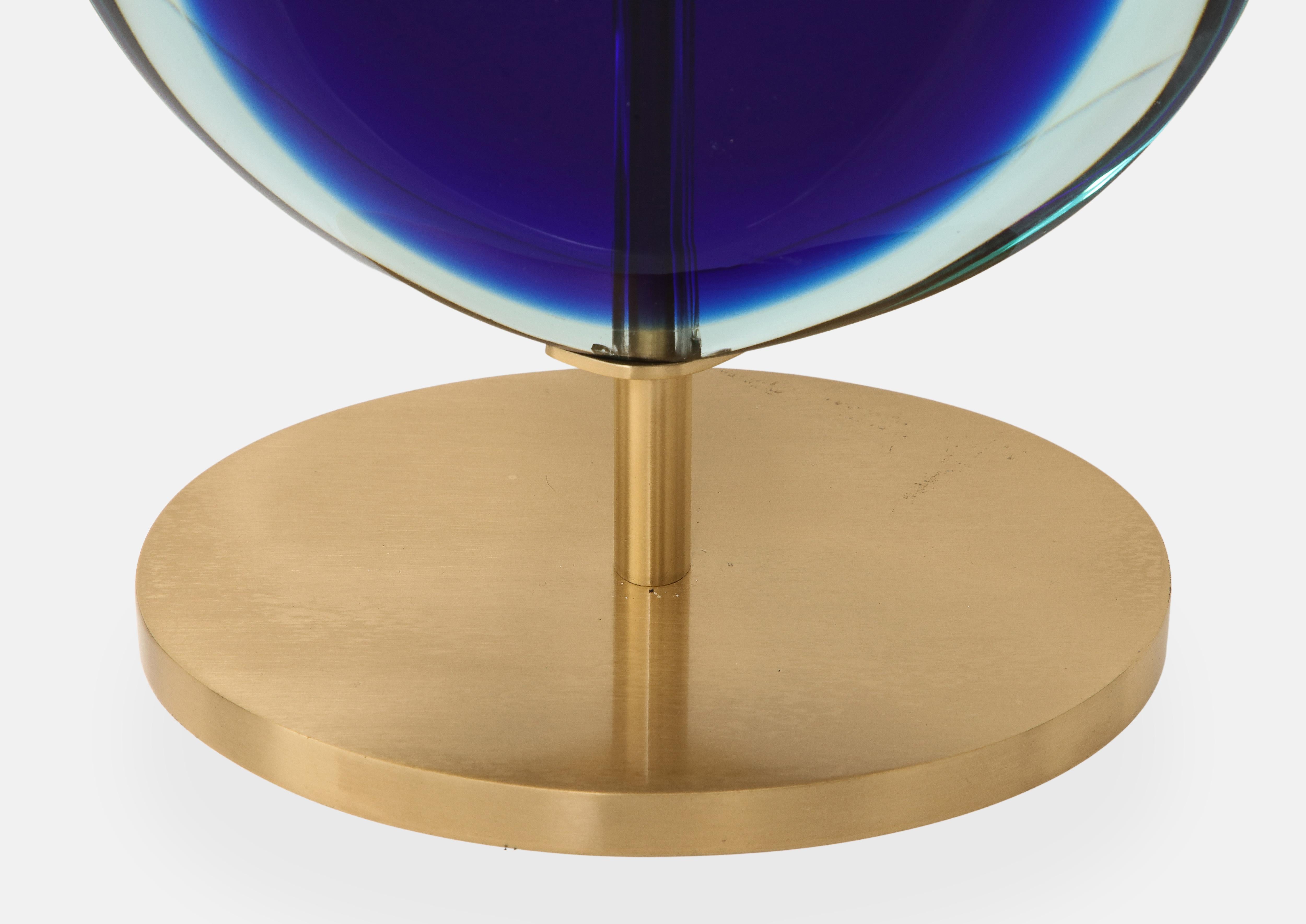 Effetto Vetro Contemporary Pair of Blue Glass and Brass Table Lamps For Sale 4