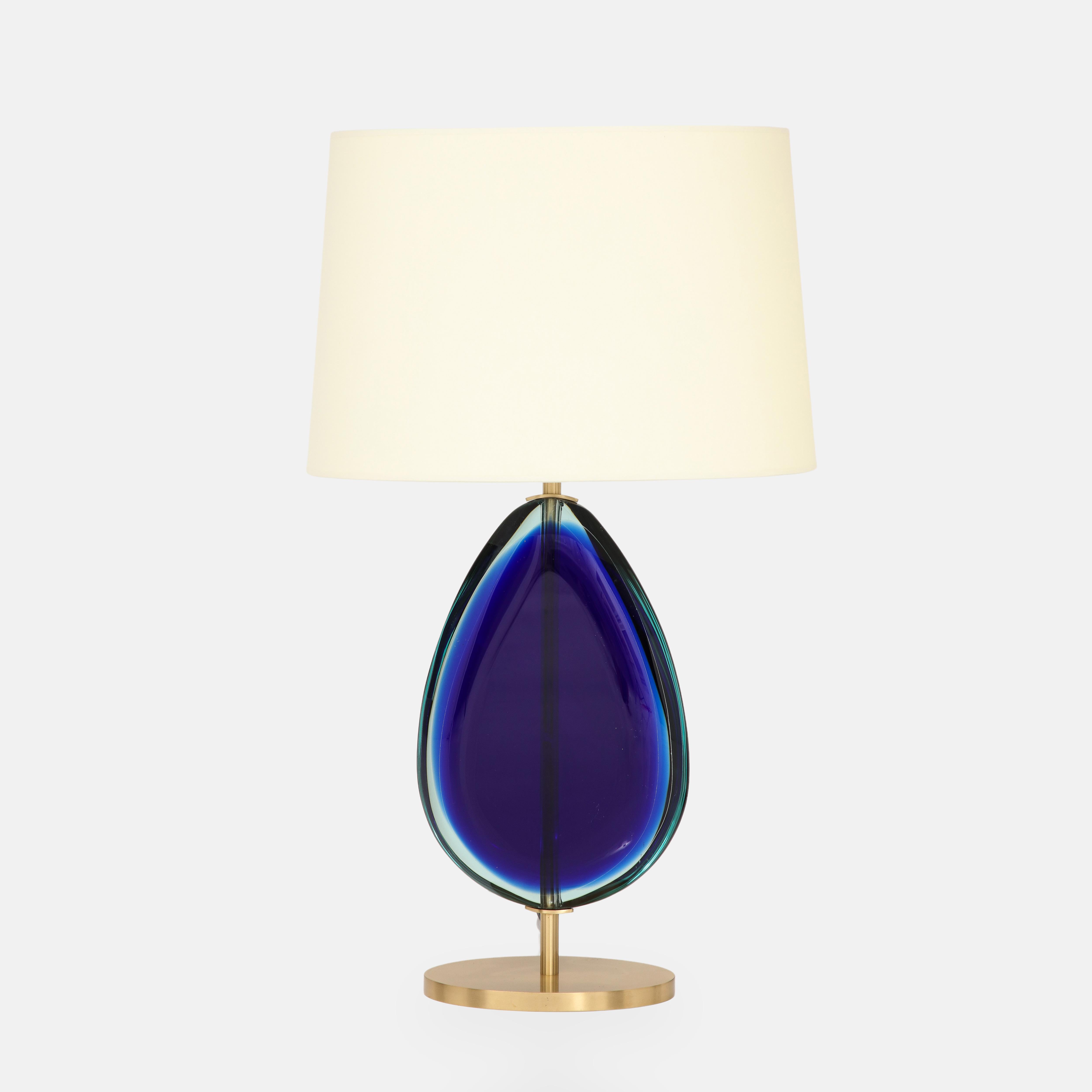 Brushed Effetto Vetro Contemporary Pair of Blue Glass and Brass Table Lamps For Sale