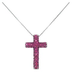 Effy 14 Karat Weißgold und Pavé-Rubin-Kreuz-Halskette