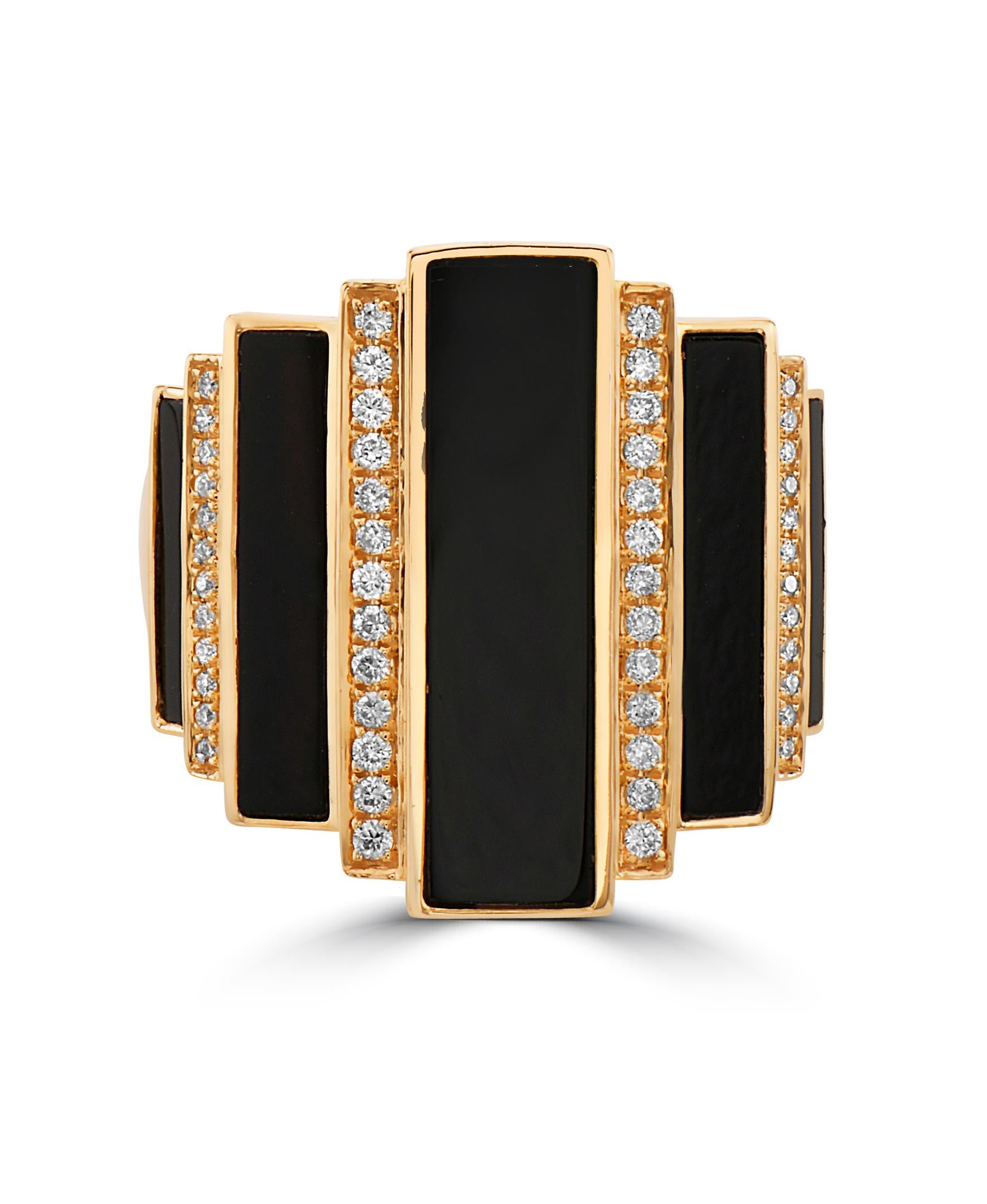 Made in the classic style of art-deco and the Golden Age of graphic design, this Effy ring is made in 14K Yellow gold, with a total of 0.26ct of round diamonds, and a total of 5.30ct of geometric fancy cut black onyx.

The ring size is 7.

Item