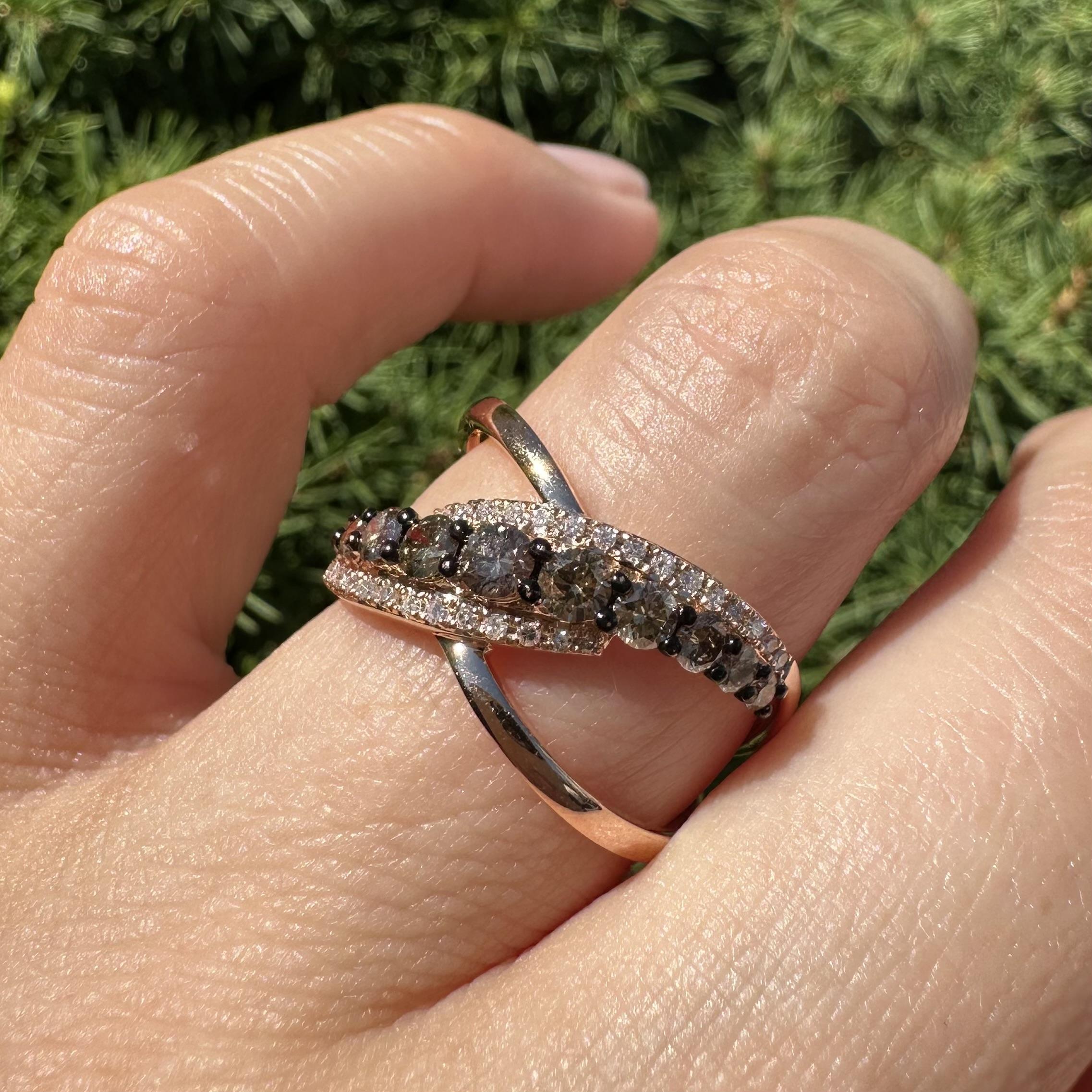 Effy 14k Rose Gold 0.66ctw Chocolate Brown & White Diamond Wide Crossover Ring For Sale 4