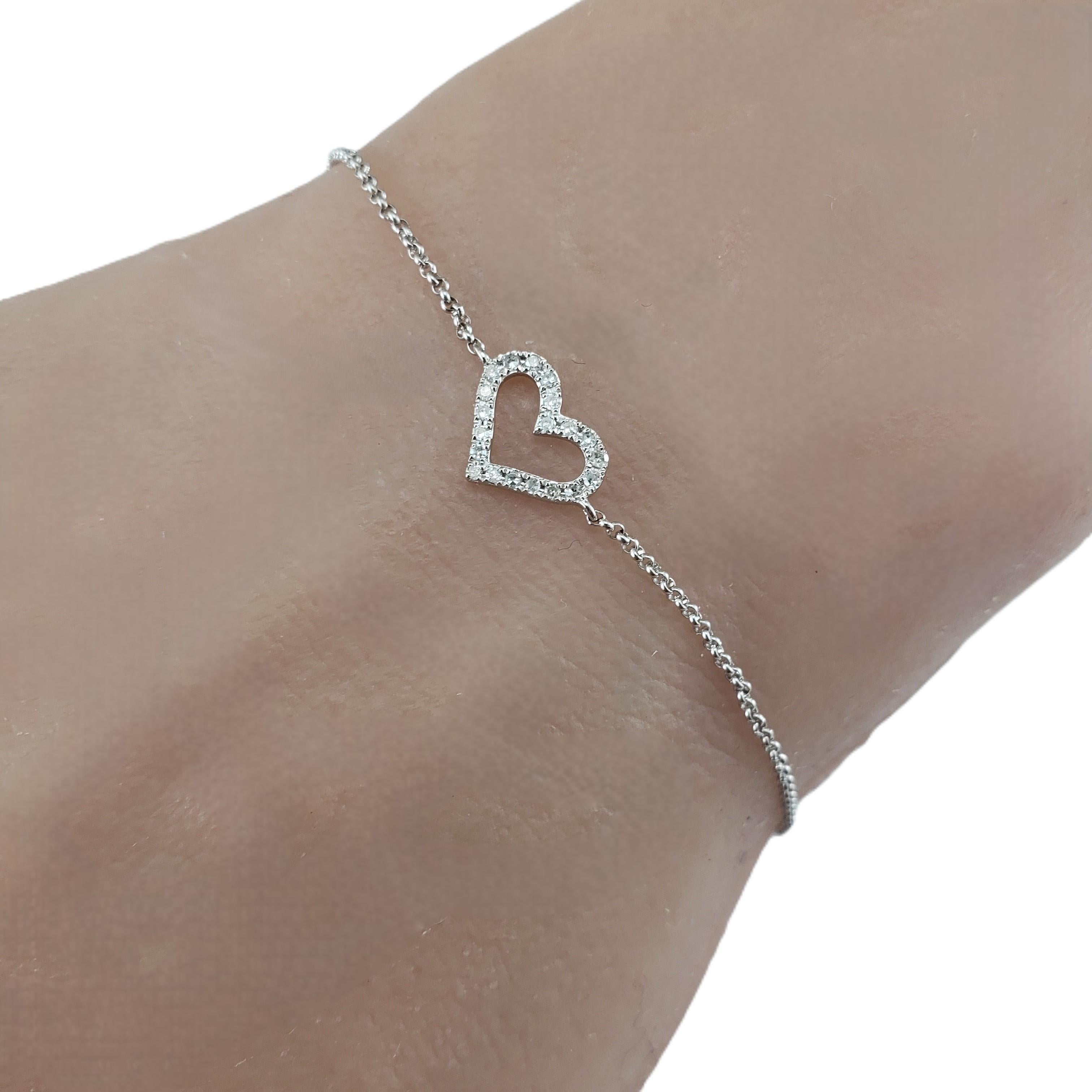 Bracciale a cuore con diamanti in oro bianco 14K di Effy #23007 in vendita 1