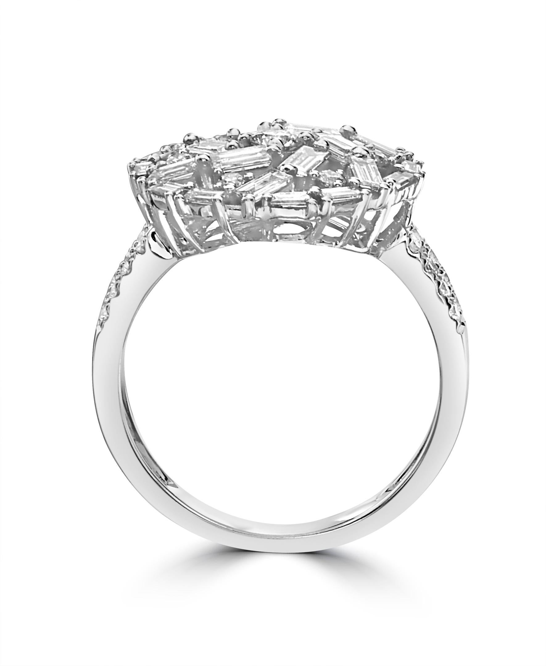 Art Nouveau Effy 14 Karat White Gold Diamond Ring For Sale