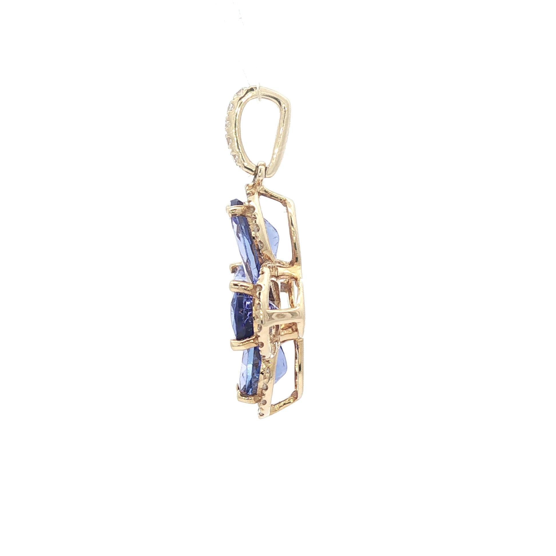 Effy 14k Yellow Gold 3.75ctw Tanzanite & Diamond Clover Flower Pendentif en vente 4