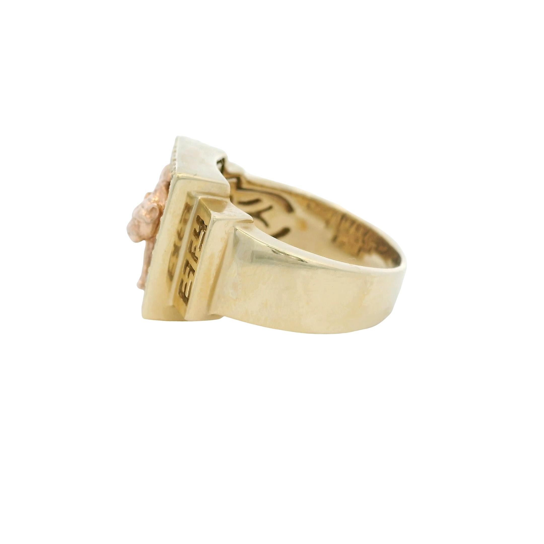 Women's Effy 14k Yellow Gold Panther Diamond Signet Ring For Sale