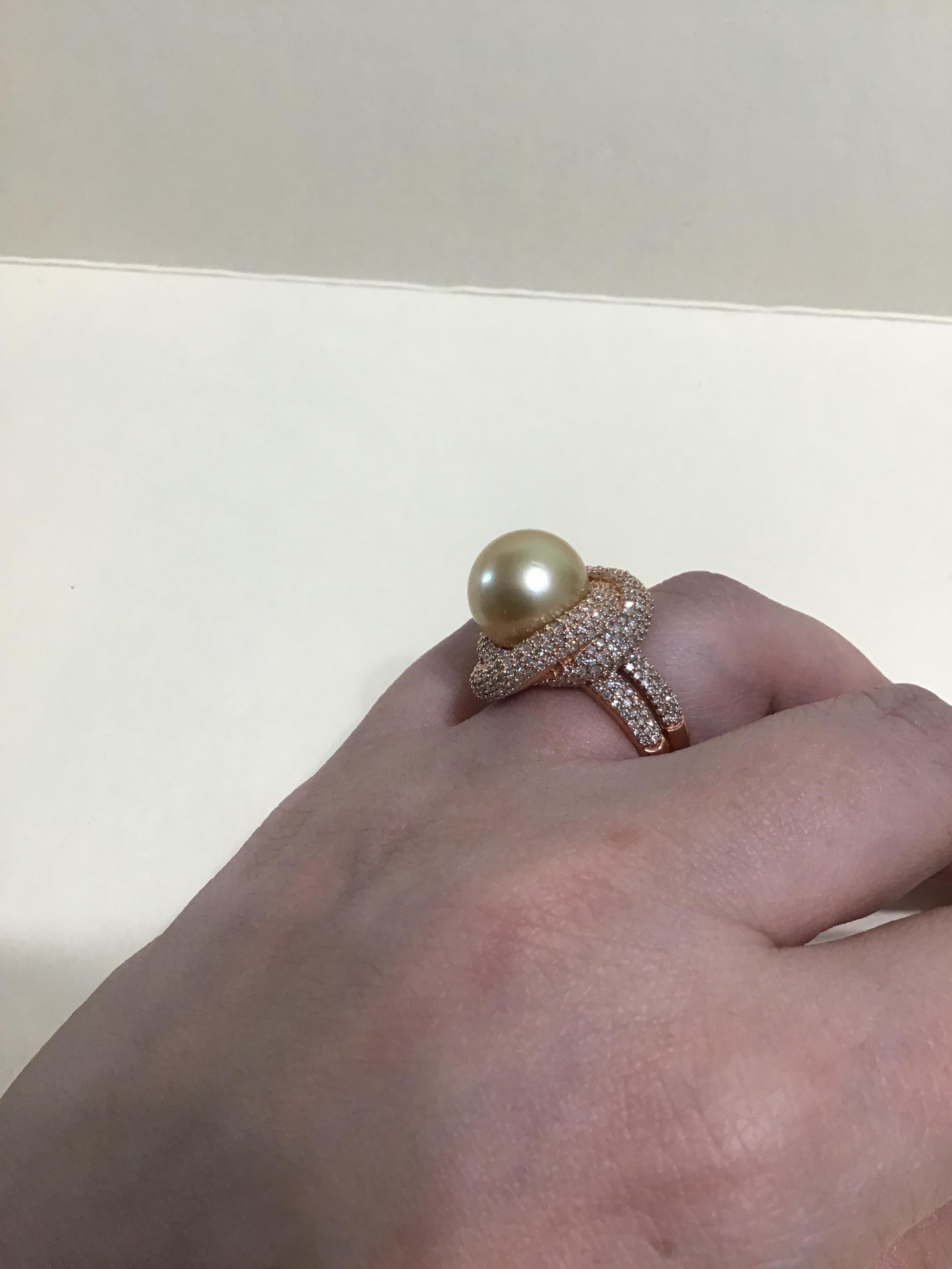 EFFY 18K Rose Gold 1.80 Carat Diamond Pearl Fashion Statement Ring New For Sale 2