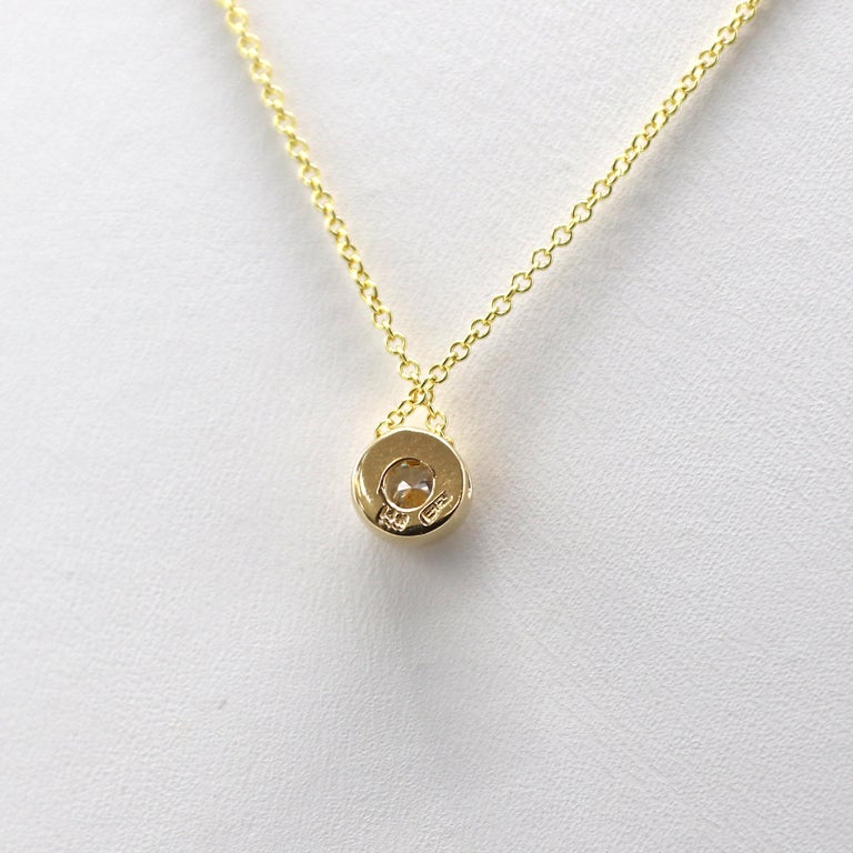 Round Cut Effy .20 Carat Bezel Set Diamond Yellow Gold Pendant Drop Necklace For Sale