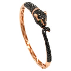 Designer-Armreif aus Roségold mit schwarzem und weißem Diamanten, Smaragd, 3,08 Karat