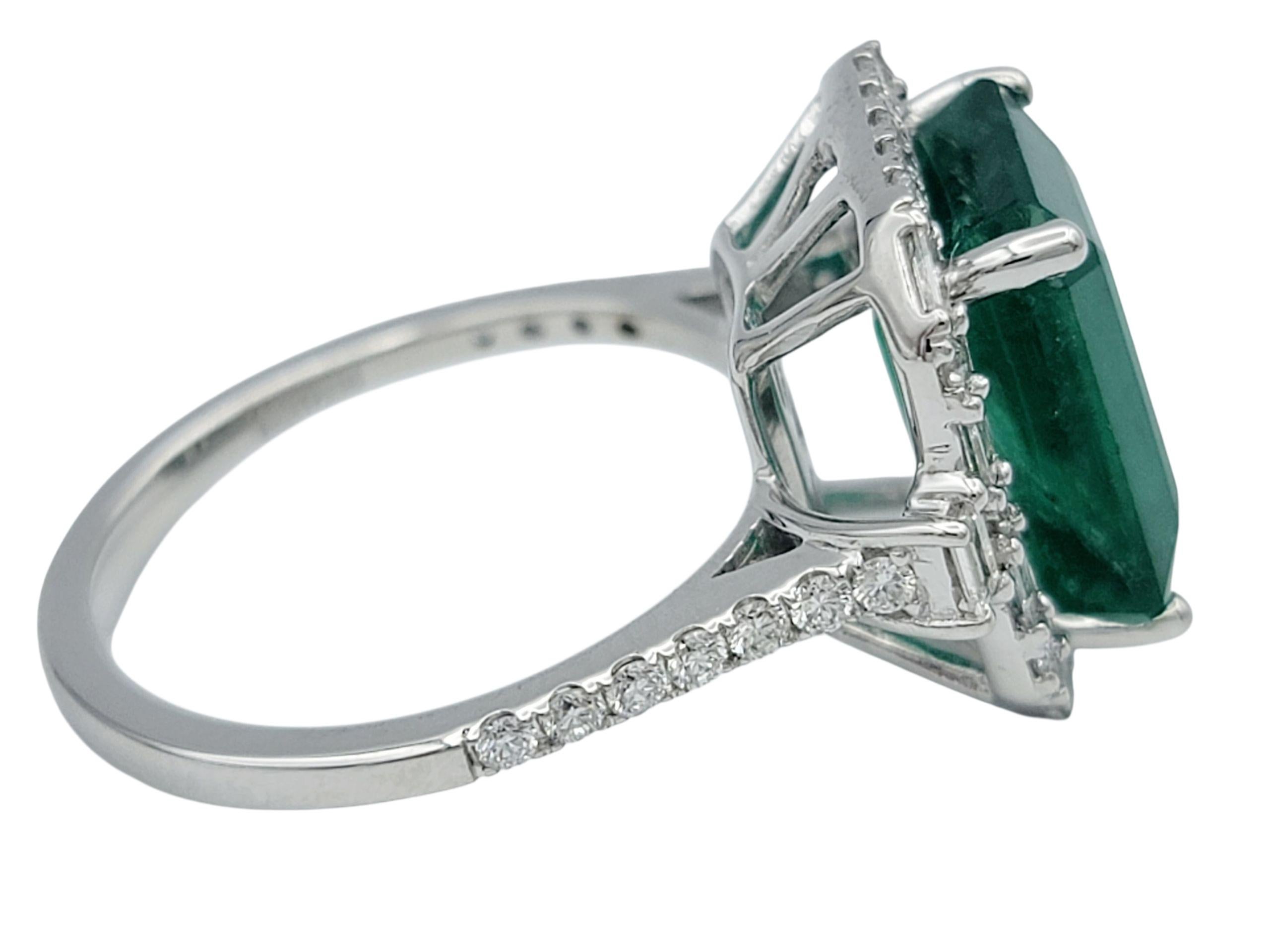 Effy 3,79 Karat Smaragdschliff kolumbianischen Smaragd Ring mit Diamanten 14K Weißgold Damen im Angebot