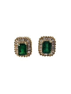 Effy BH 14K Yellow Gold Emerald and Diamond Stud Earrings Certified #25022