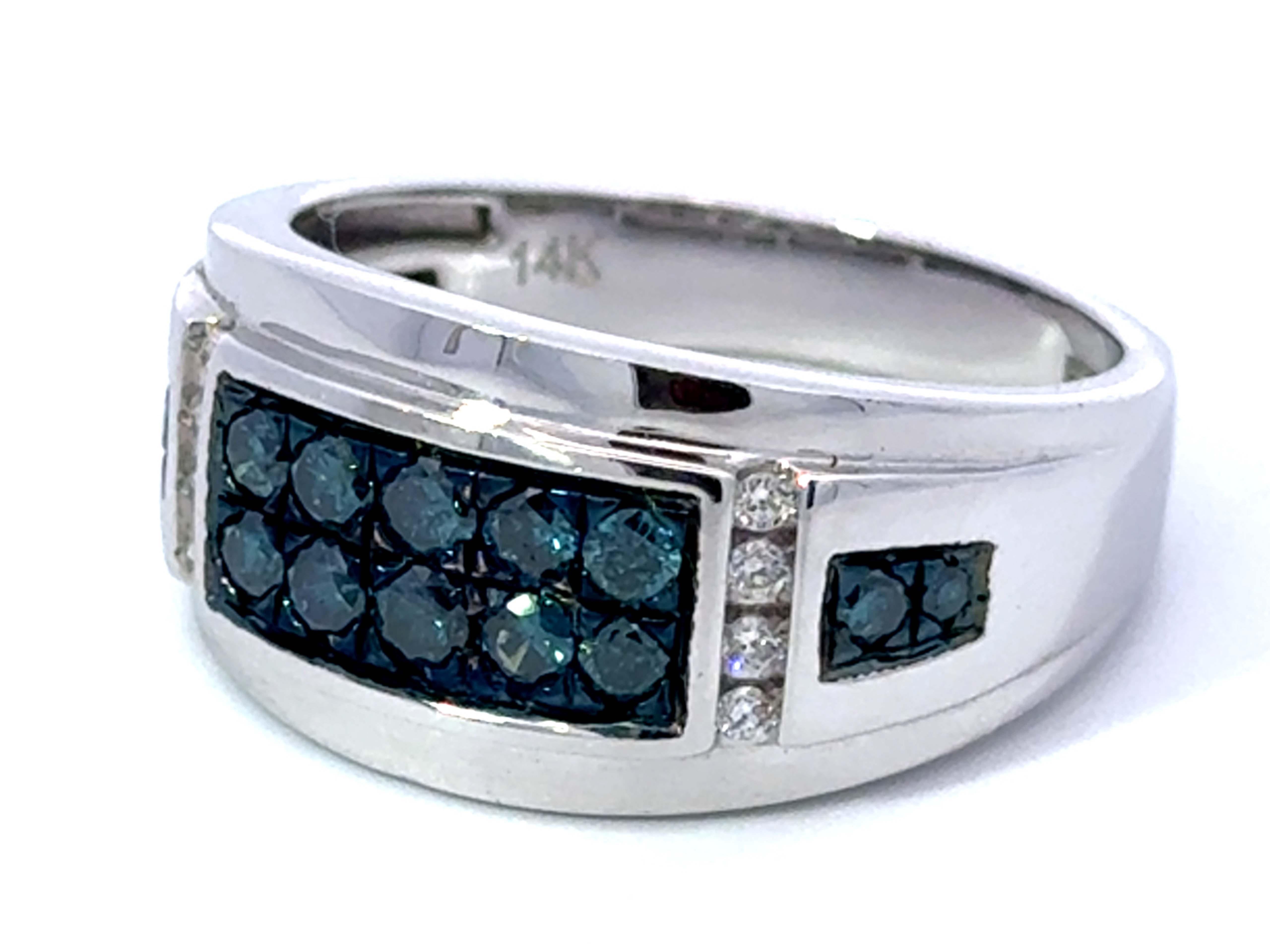 EFFY Blue Diamond and White Diamond Mens Band Ring 14k White Gold In Excellent Condition For Sale In Honolulu, HI