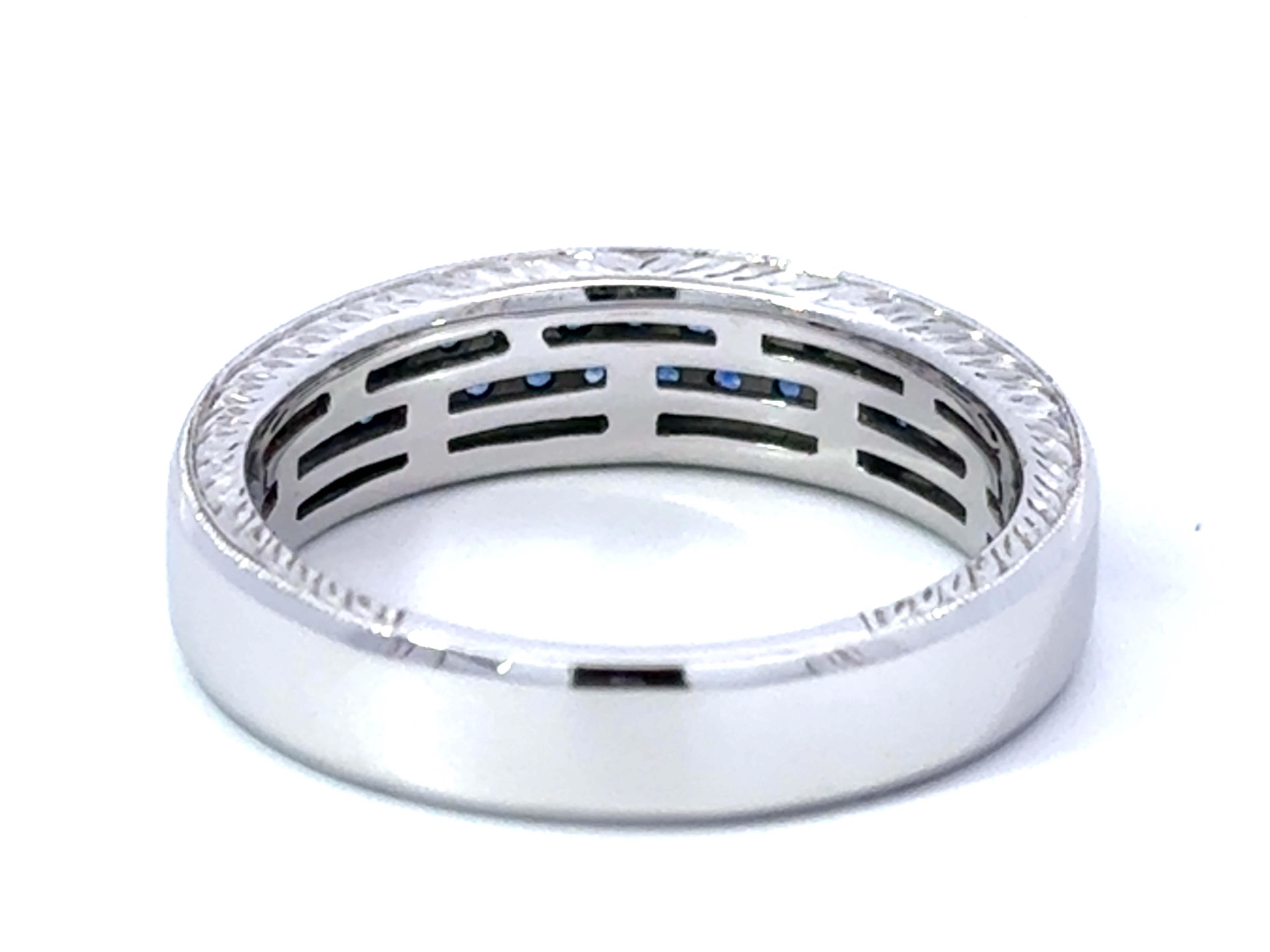 Effy Blue Sapphire Pave Set Mens Band 14k White Gold en vente 2