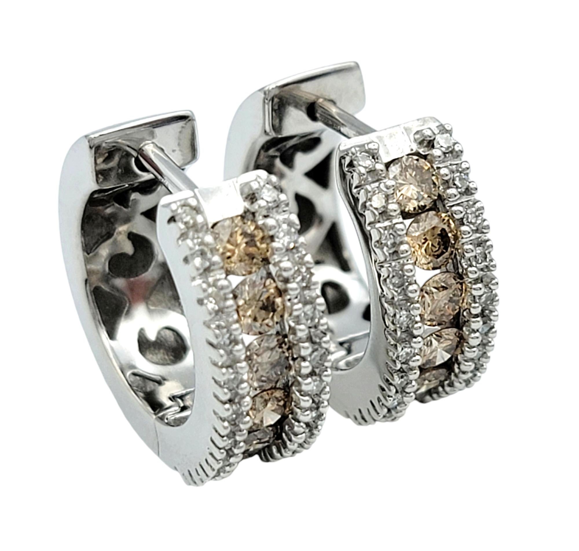 Effy Orecchini a cerchio con diamante bianco e champagne in oro bianco 14 carati In condizioni buone in vendita a Scottsdale, AZ
