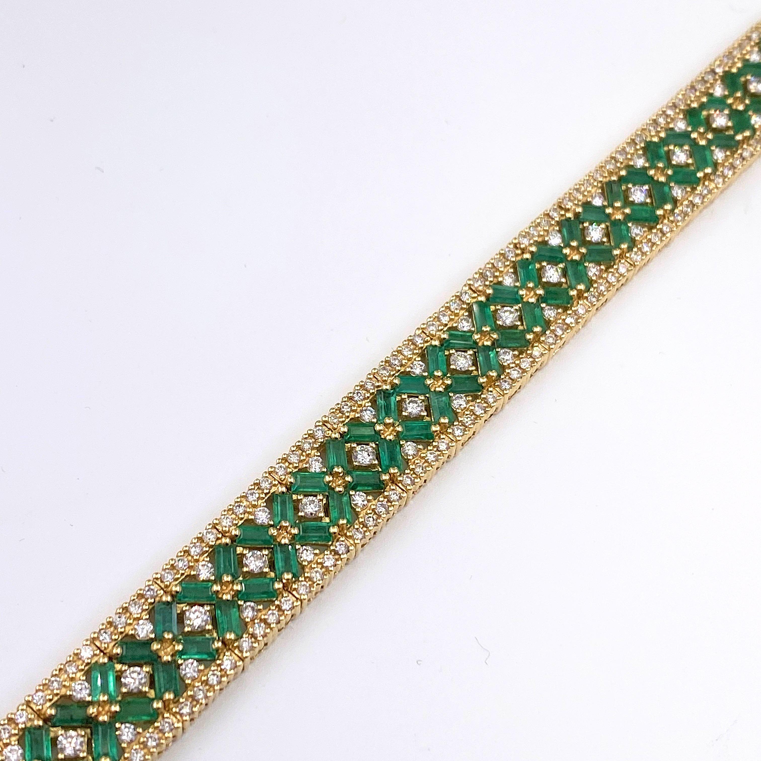 EFFY Diamonds and Green Emerald 18 Karat Yellow Gold Bracelet 13.50 Carat 2