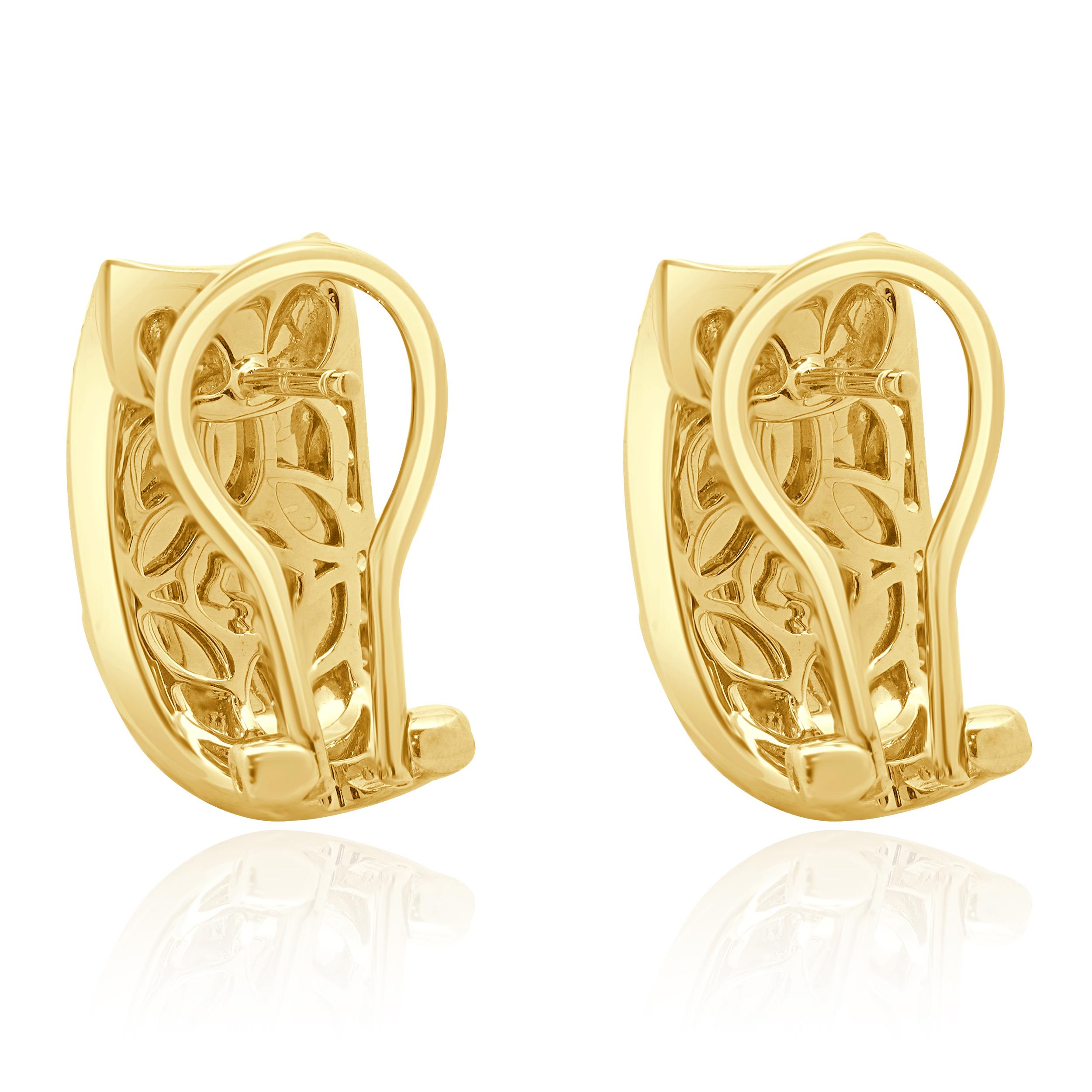 Round Cut Effy D’Oro 14 Karat Yellow Gold Diamond Hoop Earrings