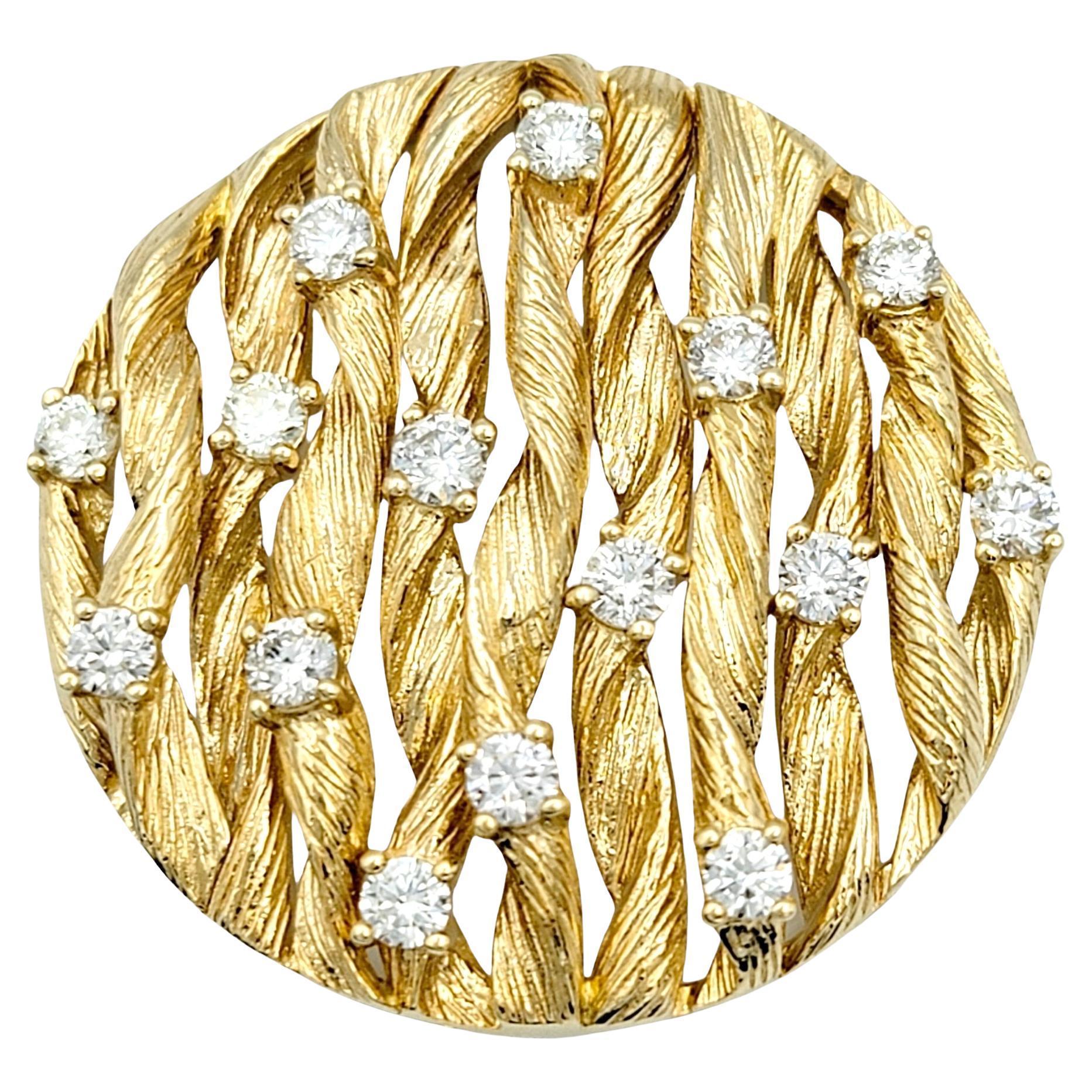 Effy D'Oro - Pendentif cercle en corde torsadée serti de diamants en or jaune 14 carats en vente