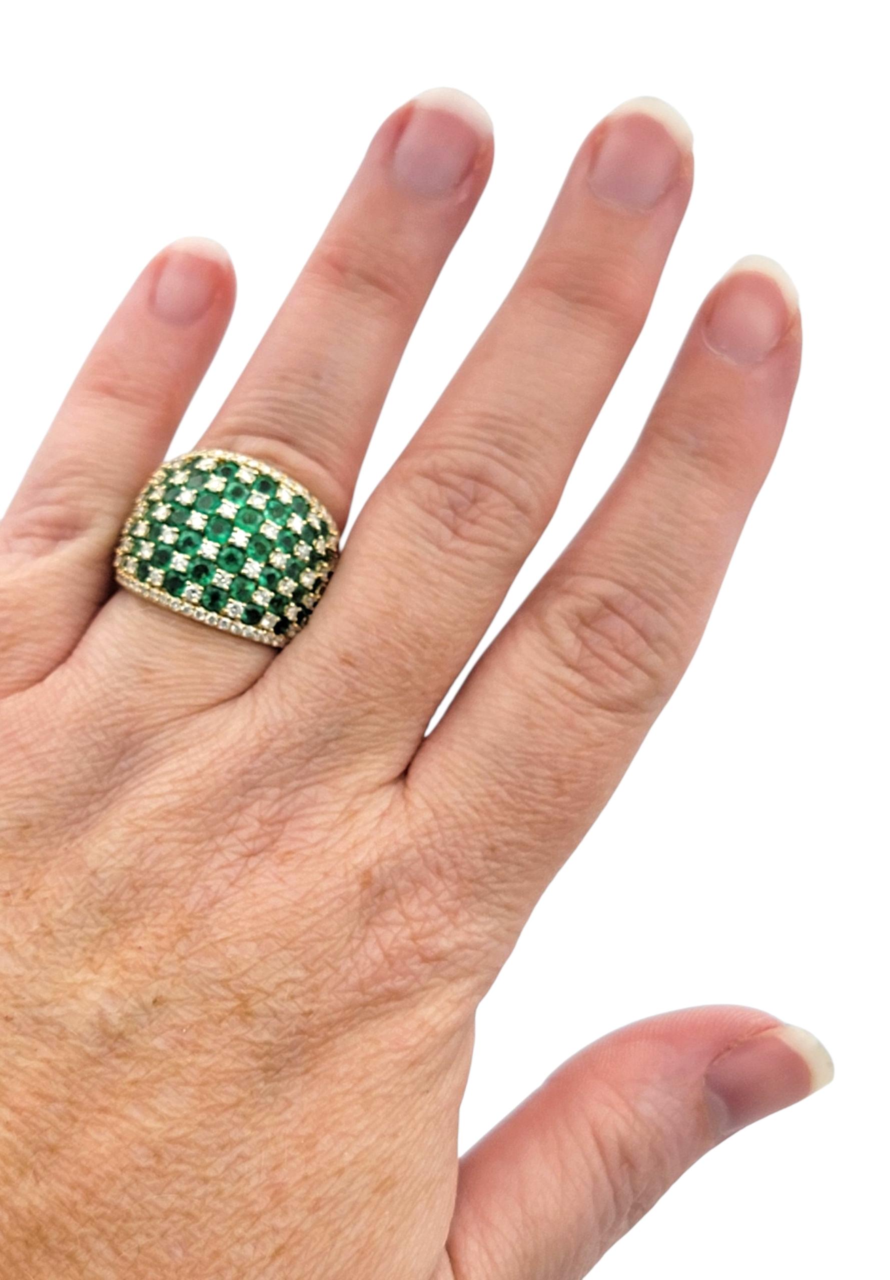 Effy Emerald and Diamond Checkerboard Motif Wide Band Ring 14 Karat Yellow Gold (bague à large bande en or jaune 14 carats) en vente 3