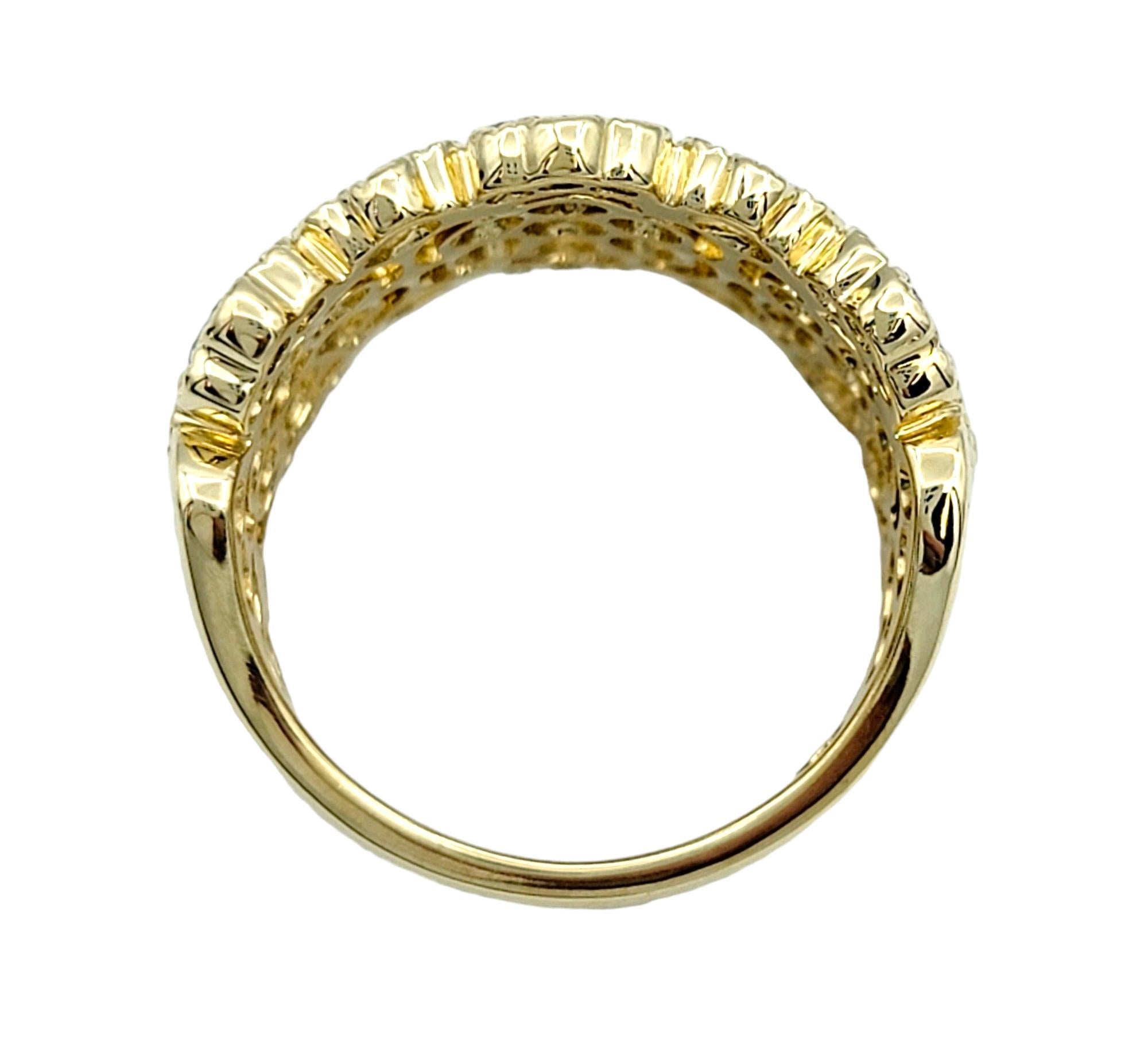 Round Cut Effy Flower Motif Diamond Band Ring with Milgrain Design in 14 Karat Yellow Gold For Sale