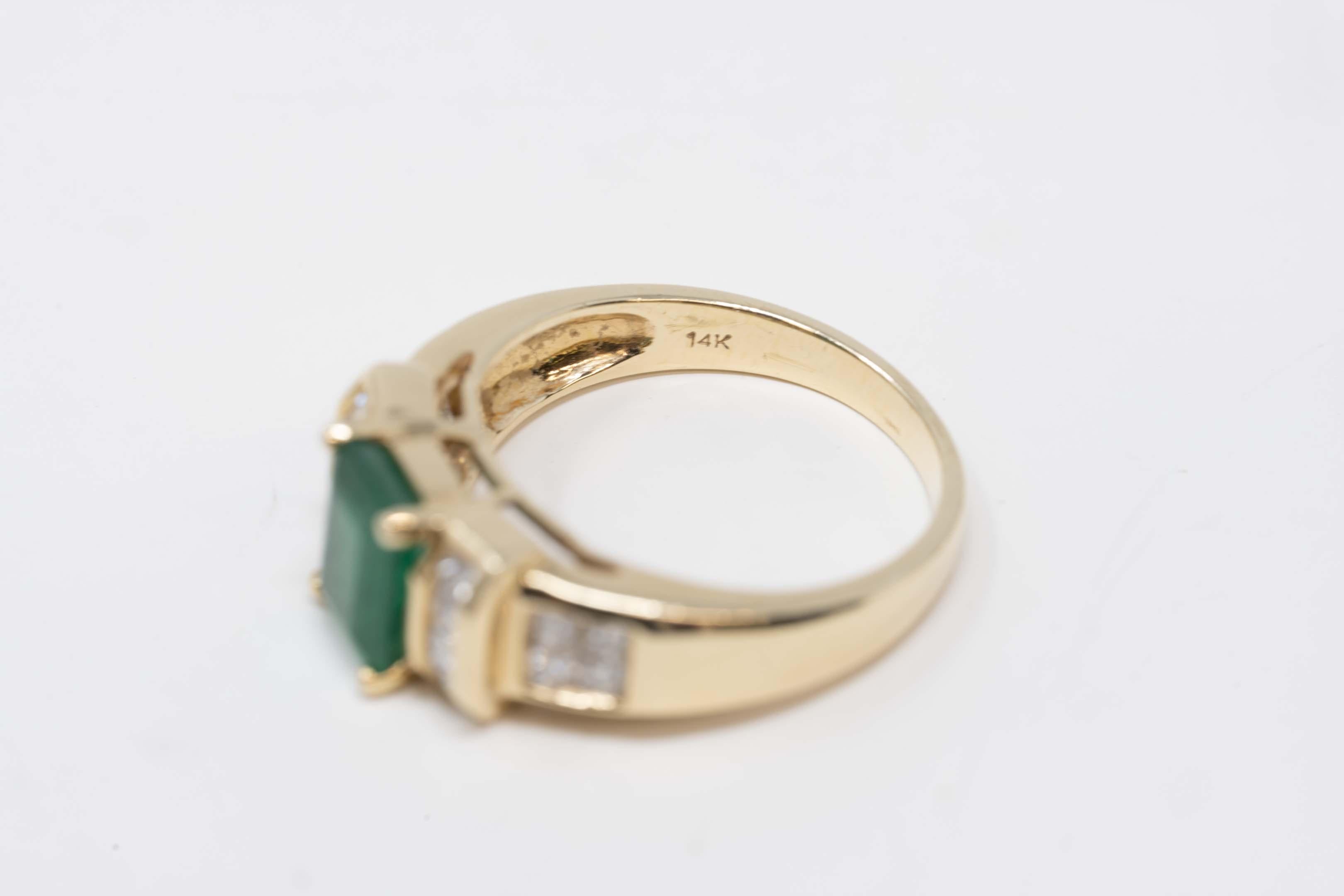 Princess Cut Effy Jewelry N.Y. Emerald & Diamond 14k Gold Ring For Sale