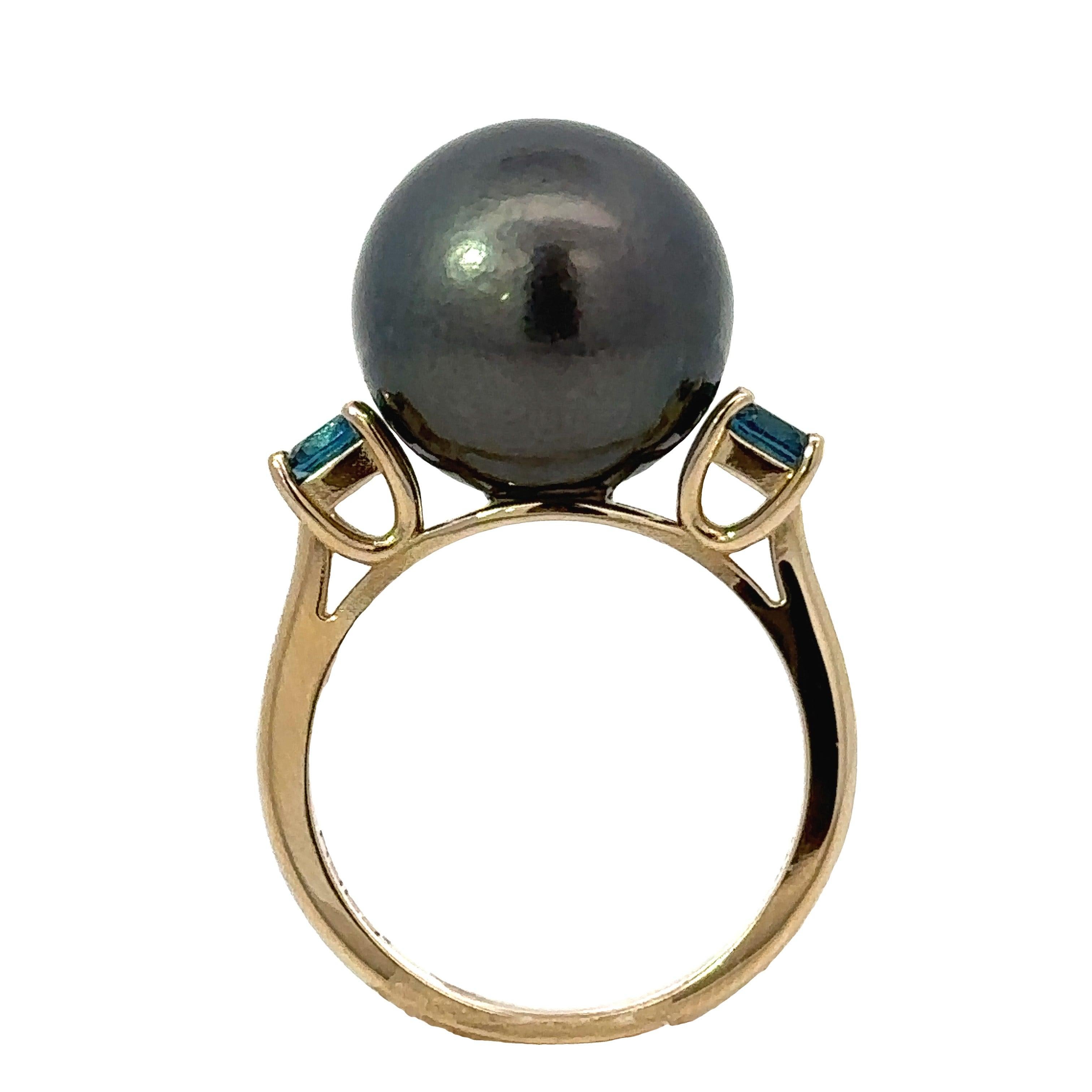 Round Cut Effy London Blue Topaz & Black Tahitian Pearl Ring For Sale
