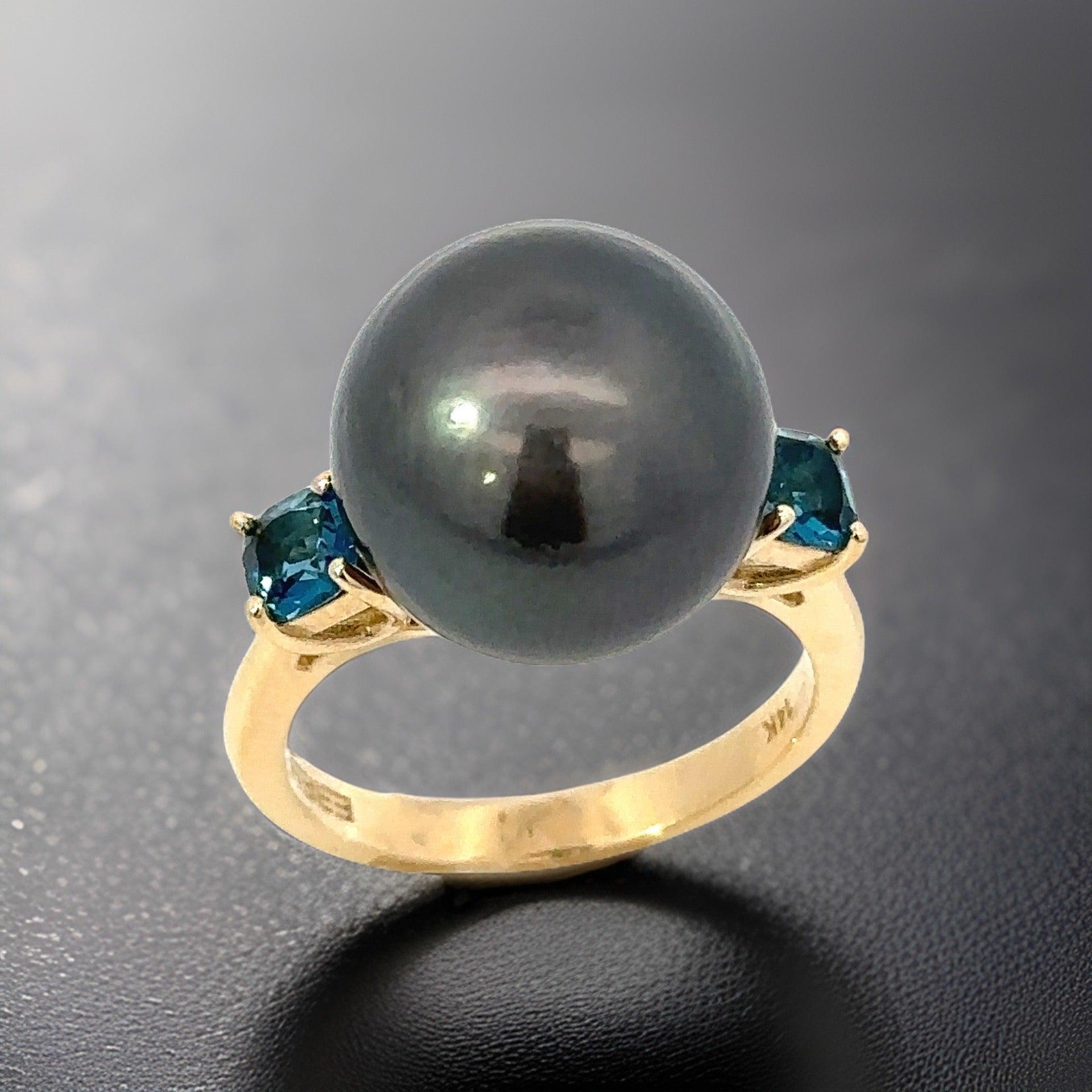 Effy London Blue Topaz & Black Tahitian Pearl Ring In New Condition For Sale In Derby, NY