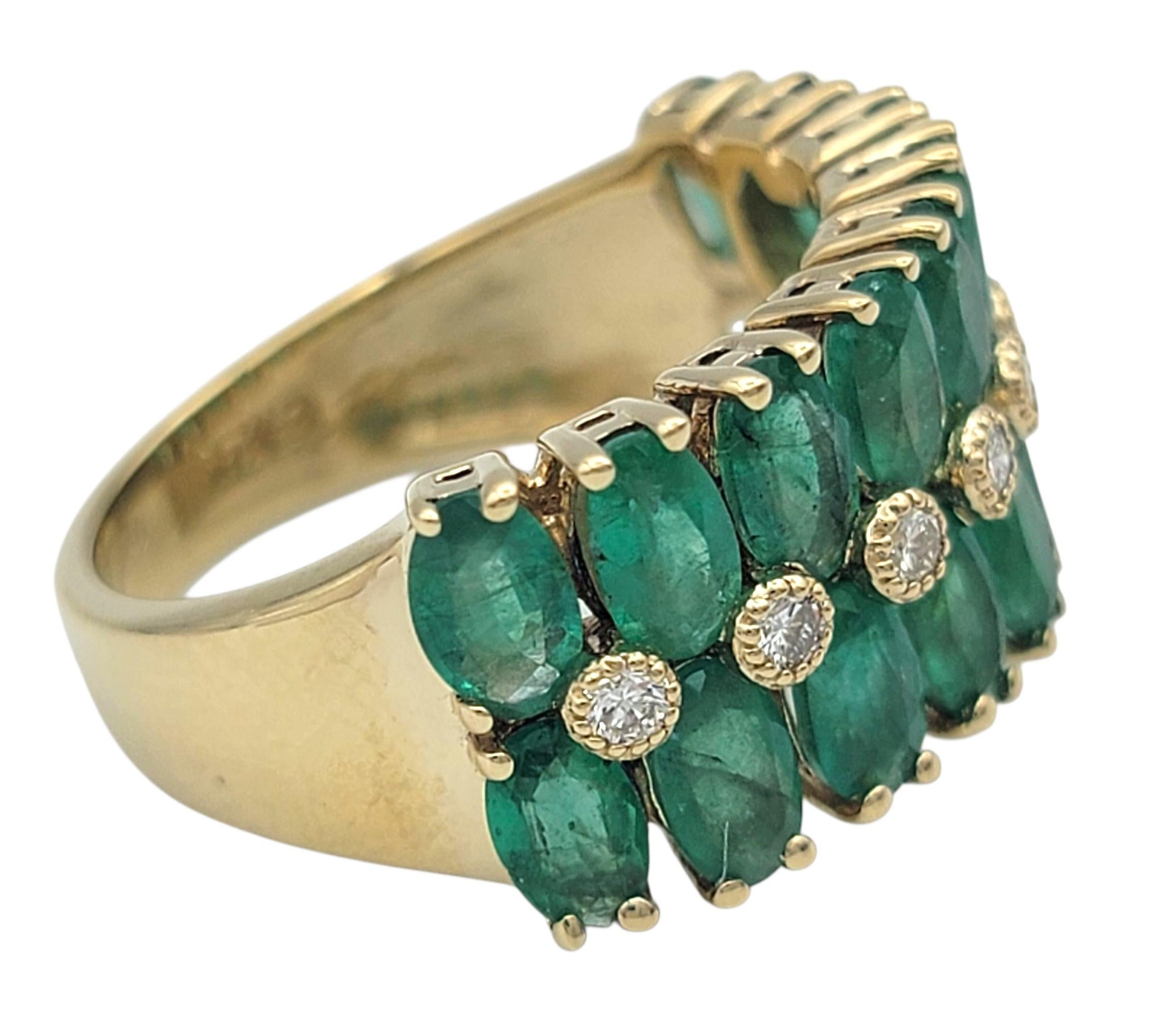 Effy - Bague en or jaune 14 carats avec émeraude ovale à plusieurs rangs et diamant rond Bon état - En vente à Scottsdale, AZ