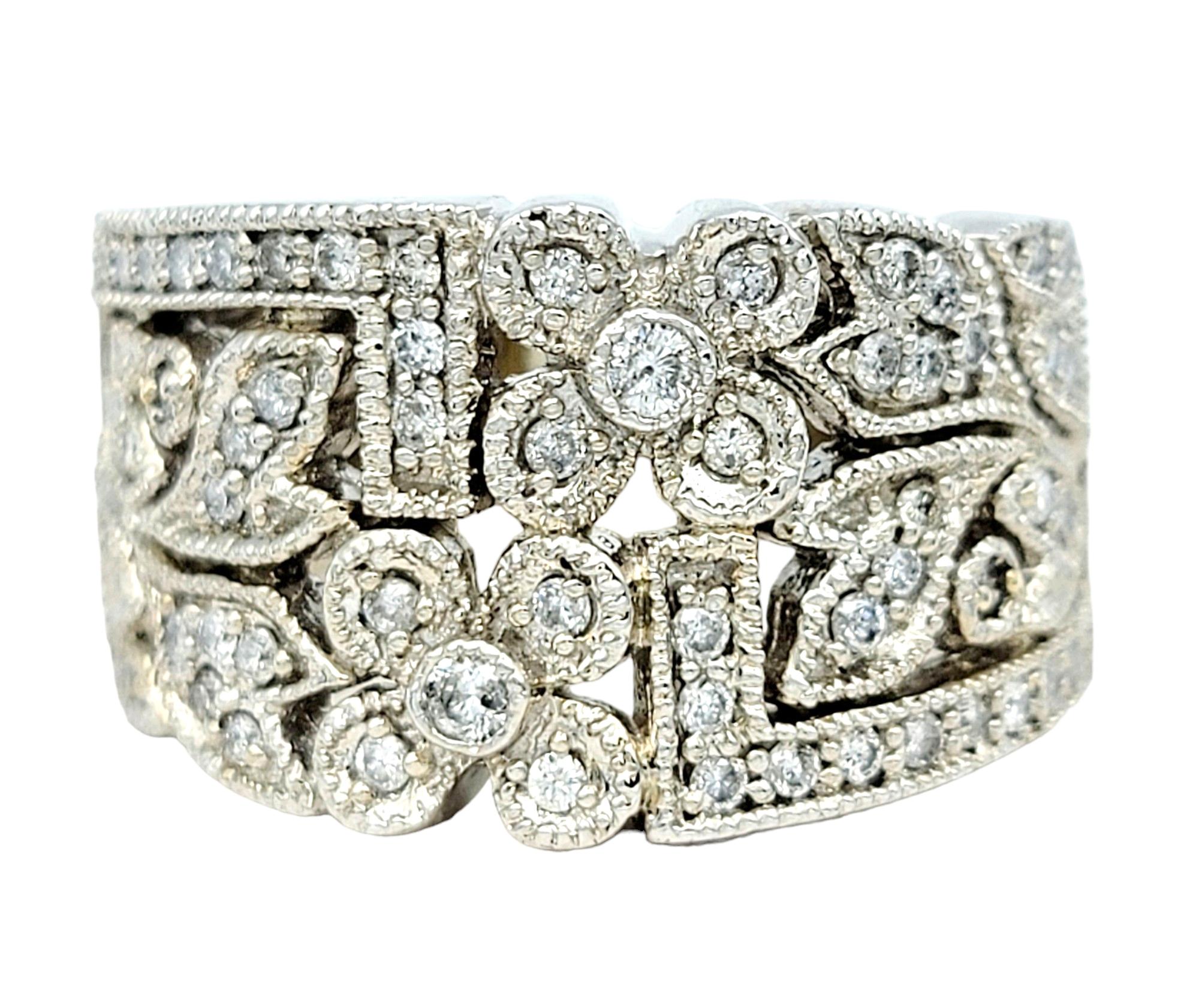 Effy Pave Diamond Flower and Leaf Design large bague en or blanc 14 carats