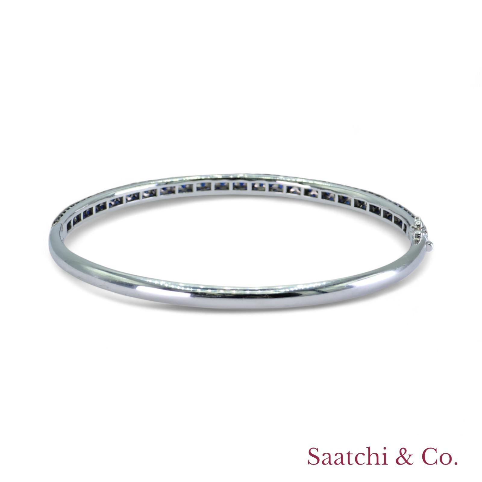 EFFY Royal Blue Sapphire 14K 585 White Gold Bangle / Bracelet In Excellent Condition For Sale In New York, NY