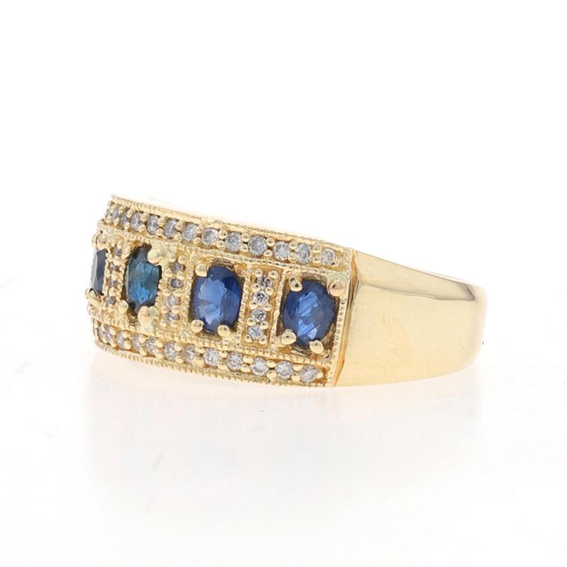 EFFY Saphir-Diamant-Ring aus Gelbgold 14k Oval .97ctw Fünf-Stein Milgrain-Ring im Zustand „Gut“ in Greensboro, NC