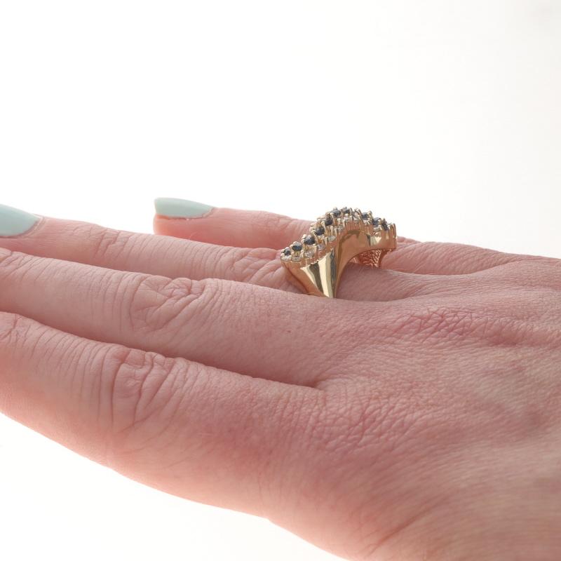 Donna Effy Anello Bypass con Zaffiro e Diamante - Oro giallo 14k Rotondo 1,05ctw Stripe Curve in vendita