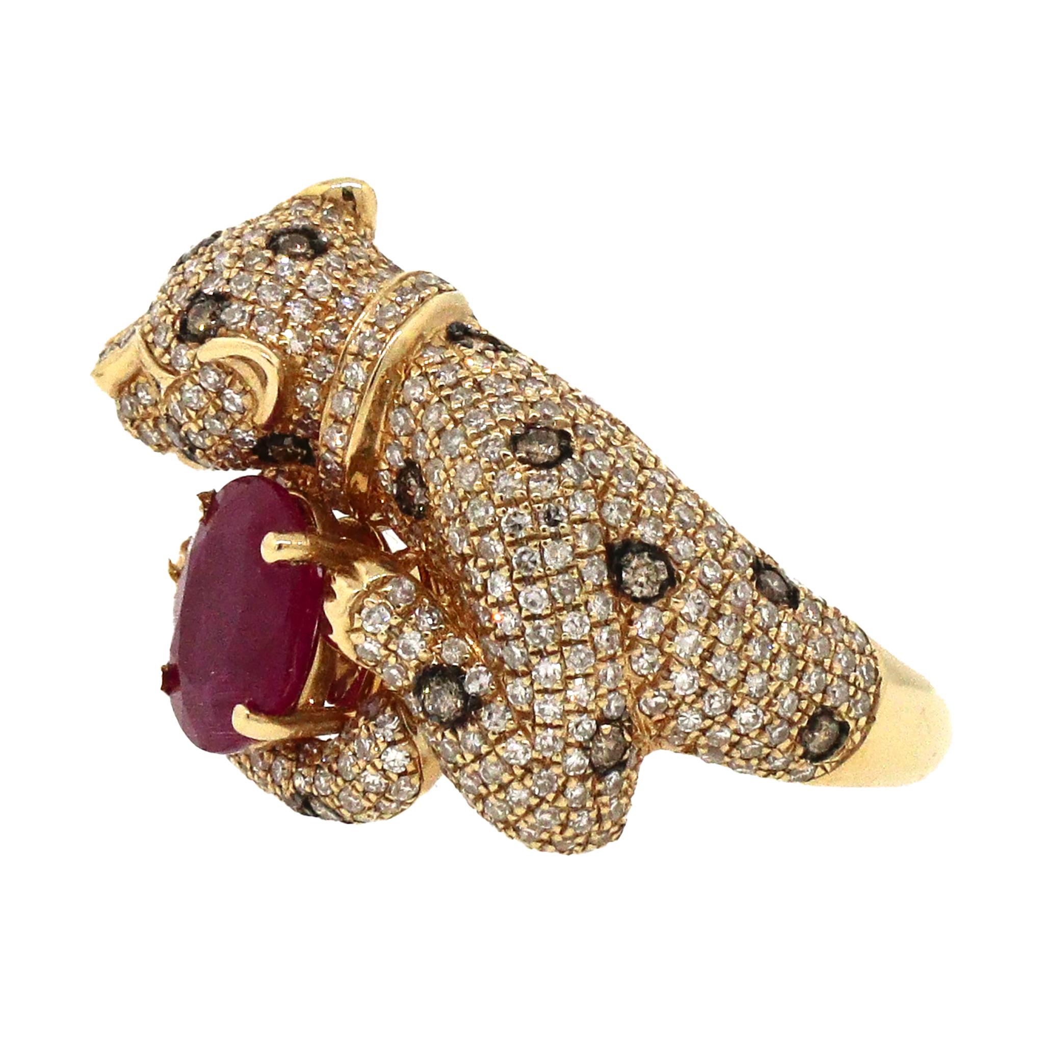 Round Cut Effy Signature Panther Ruby, Diamond and Emerald Ring For Sale