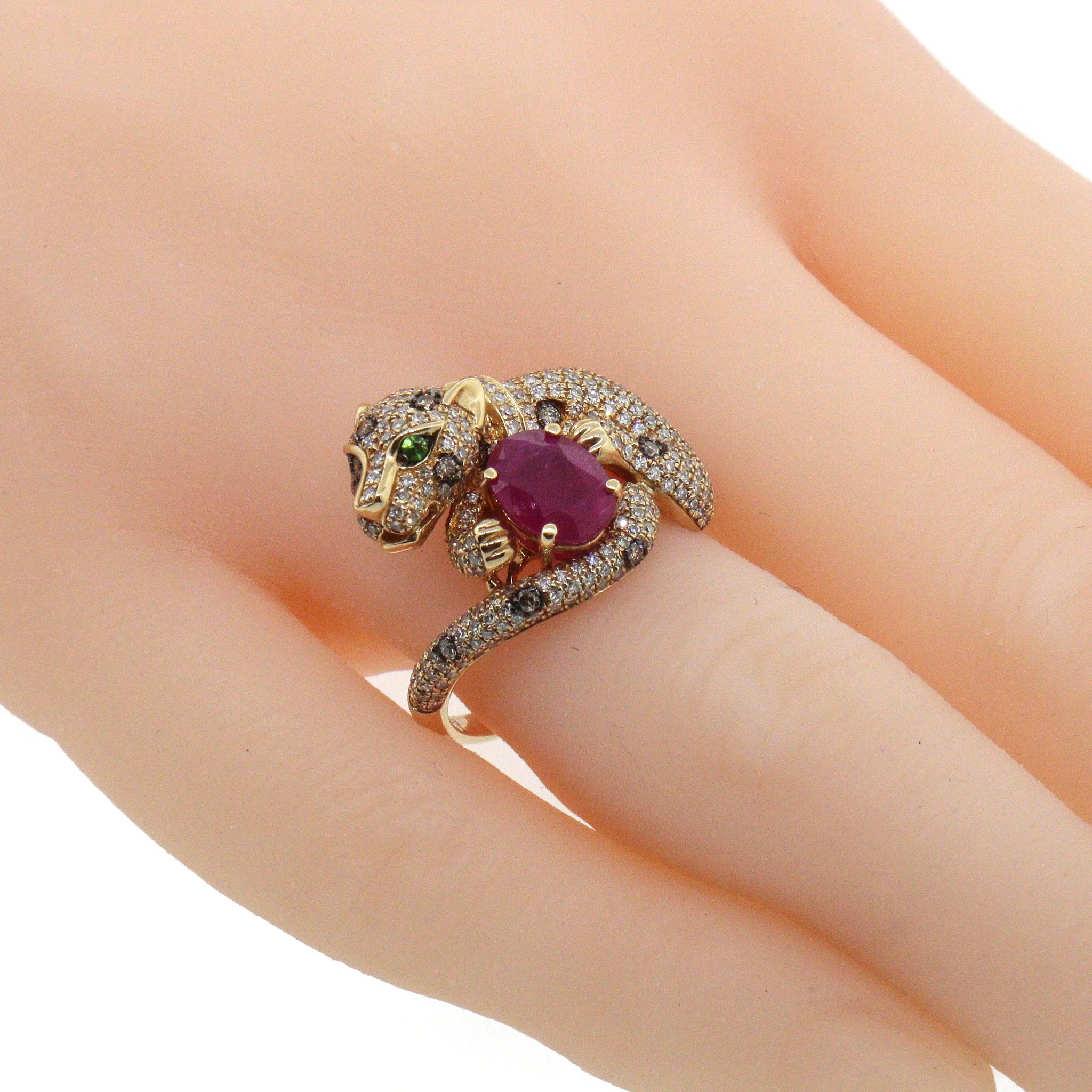 Effy Signature Panther Ruby, Diamond and Emerald Ring (bague à rubis, diamants et émeraudes) en vente 4