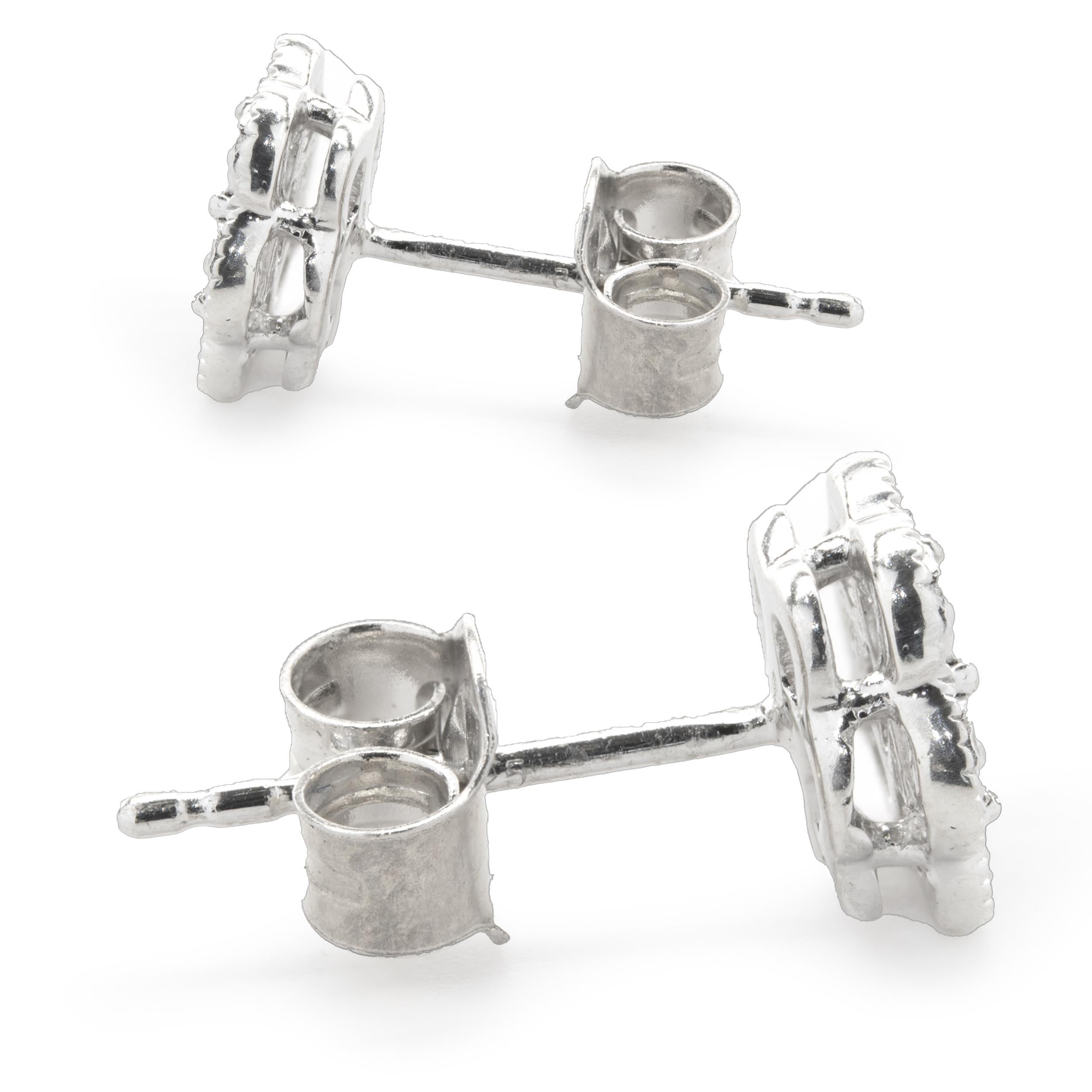 Designer: Effy
Material: sterling silver
Diamond: 14 round cut = .20cttw
Color: G
Clarity: I1
Weight: 1.26 grams
Dimensions: earrings measure 7.5mm wide