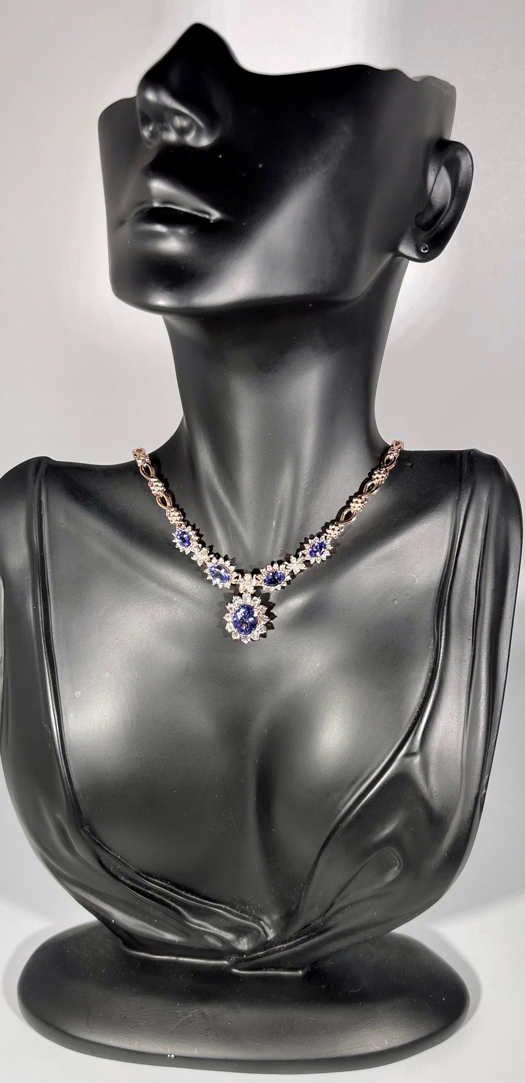 Effy's 5.5 Carat Oval Natural Tanzanite & 2.2 Ct Diamond Necklace 14 Karat Gold In New Condition For Sale In New York, NY