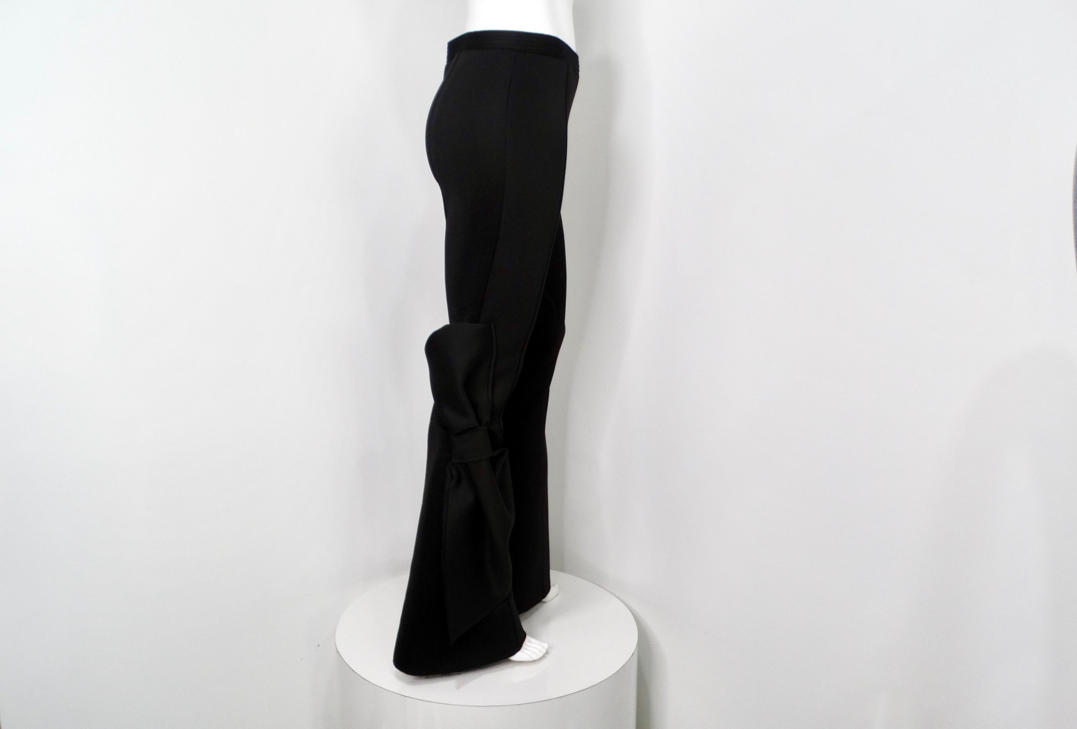 Efrat Kalig Couture Bow Detail Flare Dress Pants In Good Condition For Sale In Scottsdale, AZ