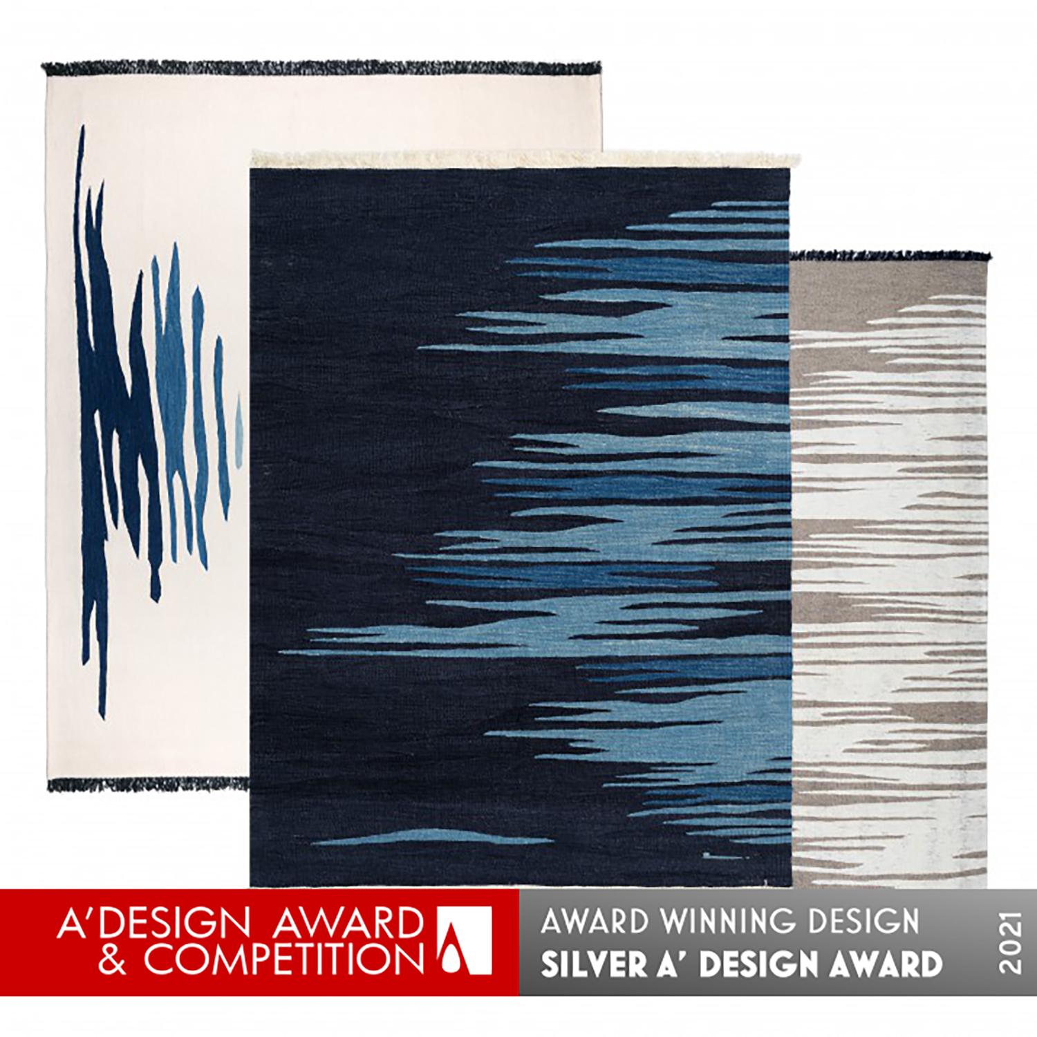 Ege No 1 Zeitgenössischer moderner Kelim-Teppich, handgewebter Sand und Blau aus Wolle im Angebot 2